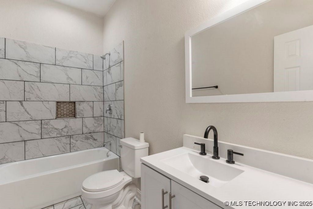 35444 W 271st Street S Property Photo 30