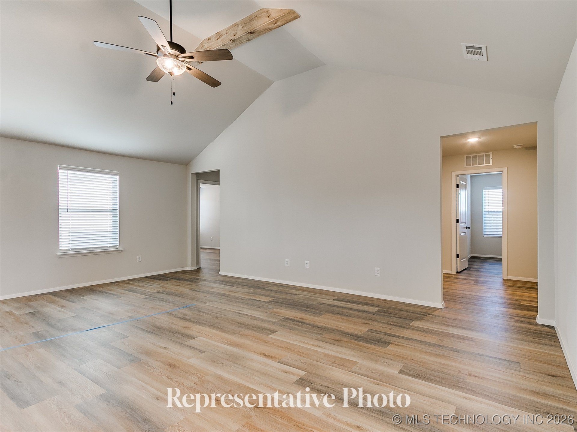 3814 W Laredo Street Property Photo 18