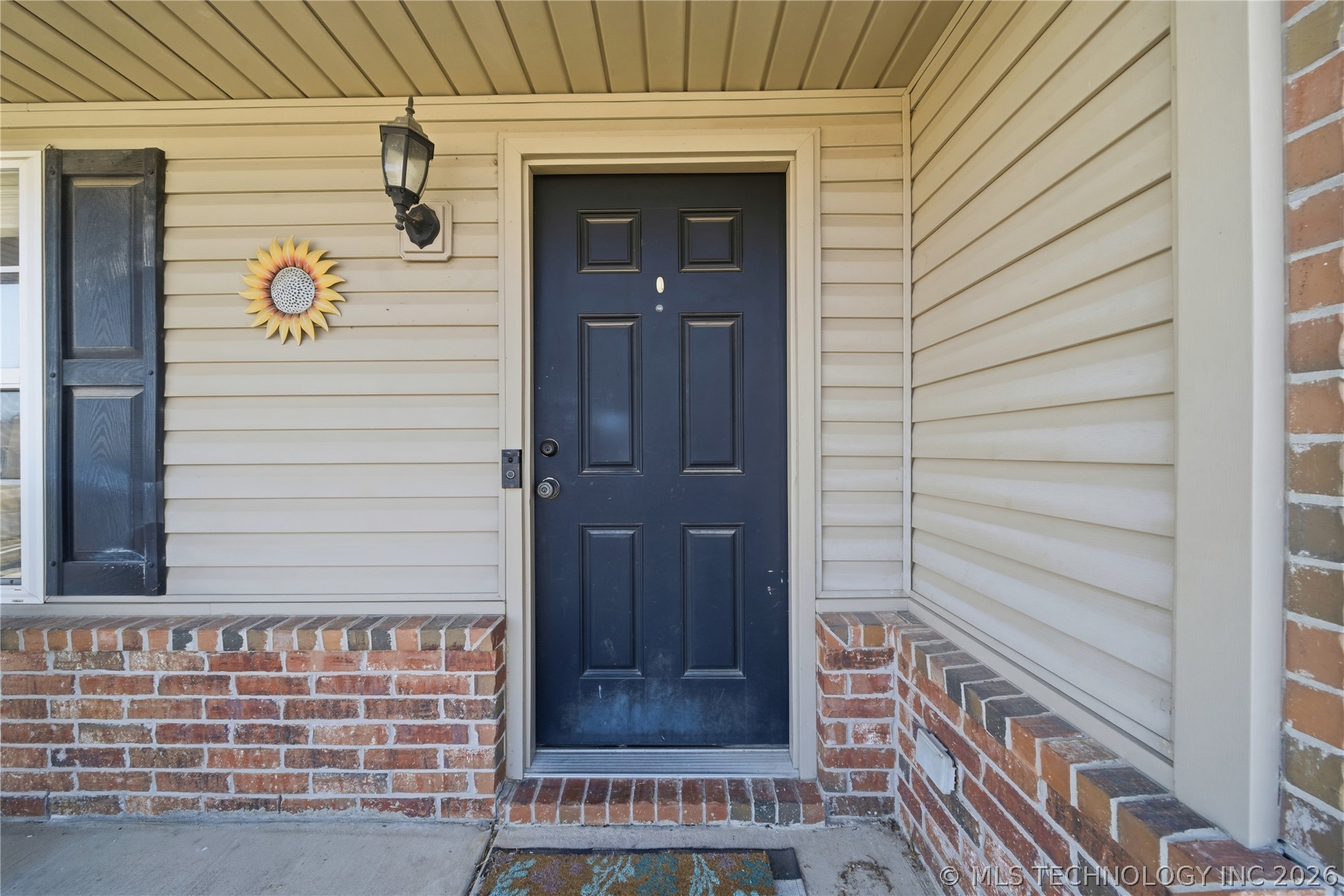 8662 S 262nd East Avenue Property Photo 6