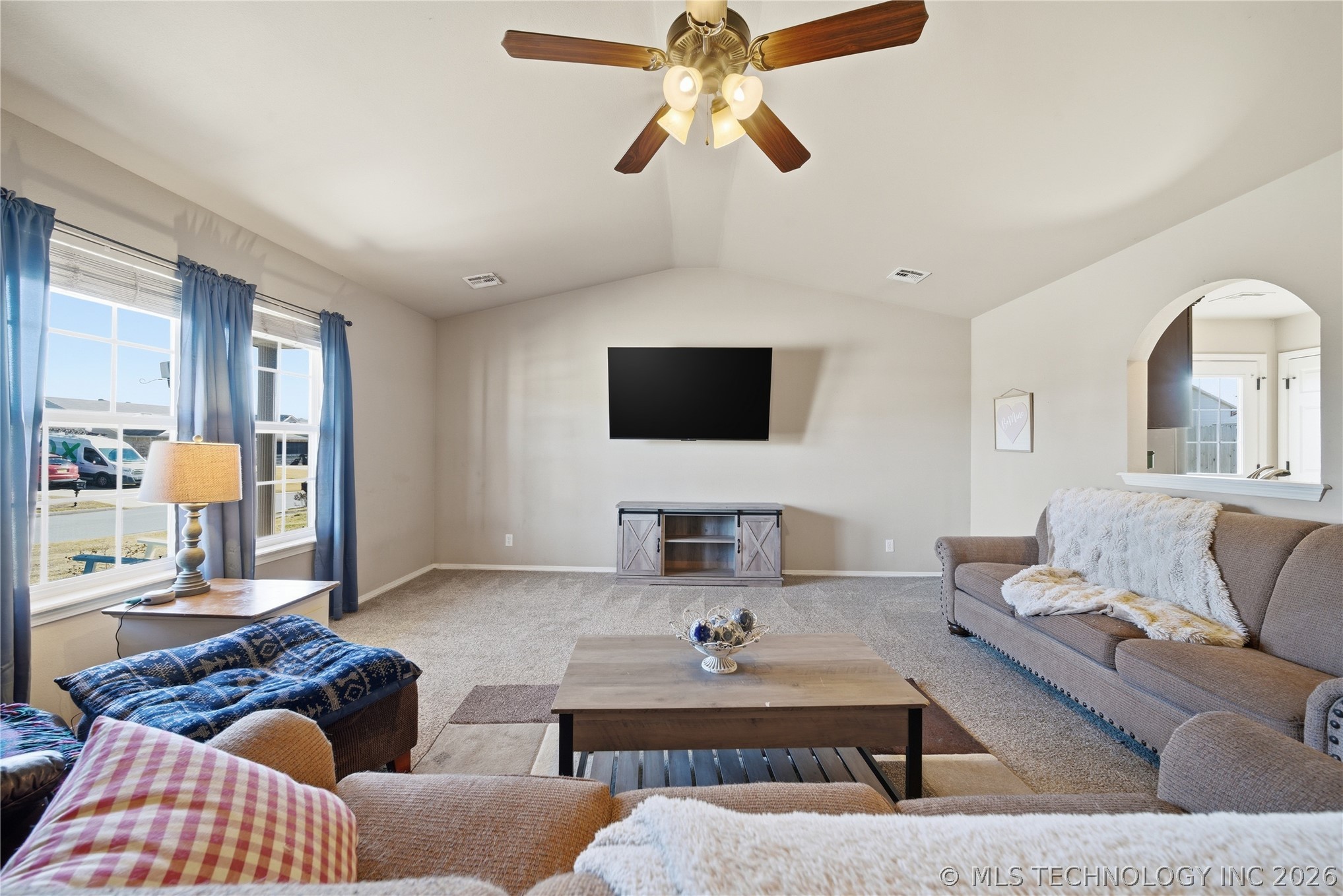 8662 S 262nd East Avenue Property Photo 8