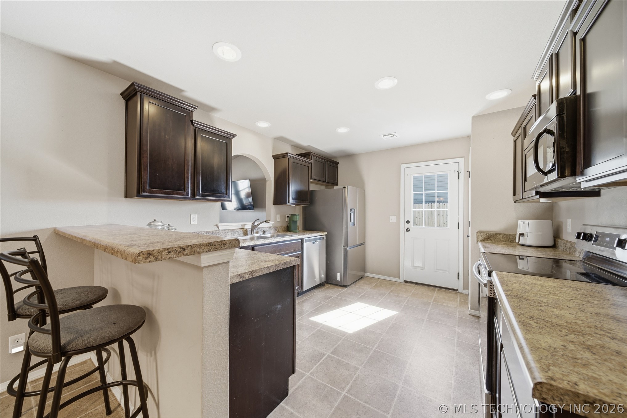 8662 S 262nd East Avenue Property Photo 14