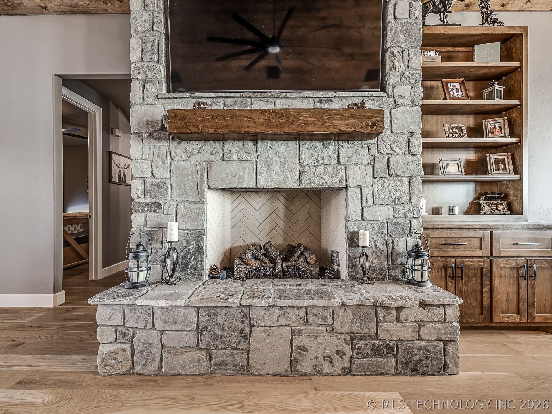 120408 S 4201 Road Property Photo 16