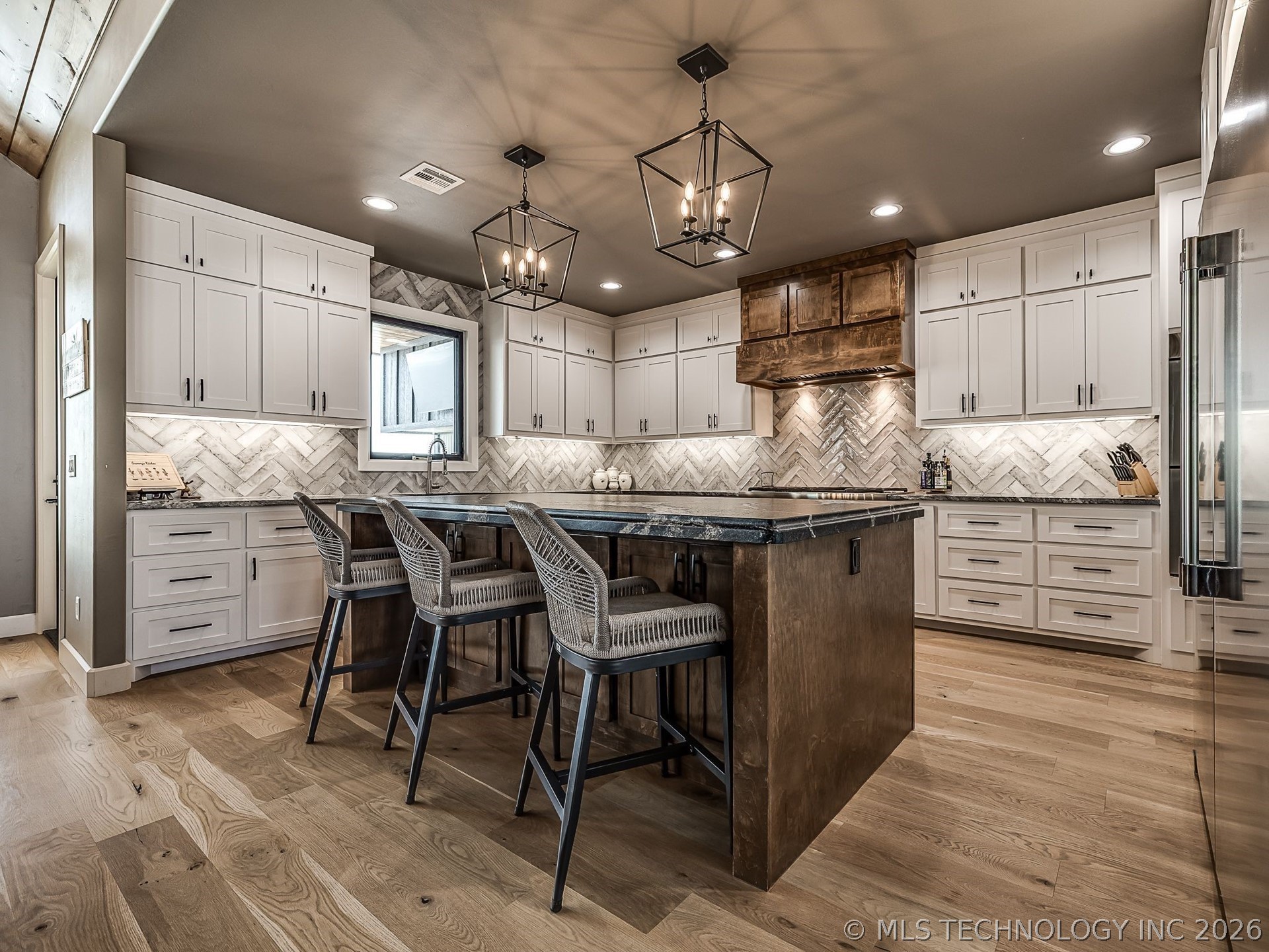 120408 S 4201 Road Property Photo 22