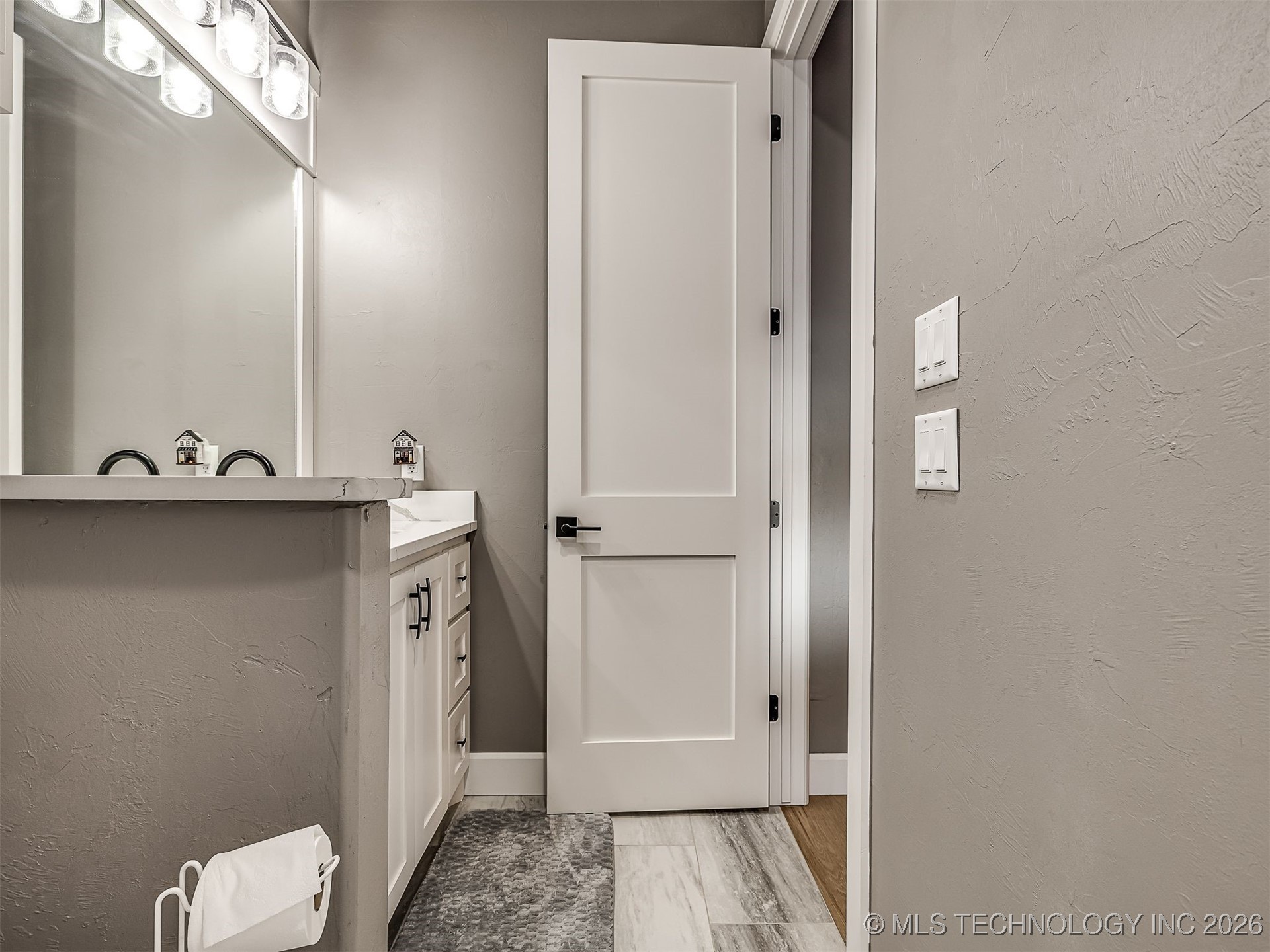 120408 S 4201 Road Property Photo 55