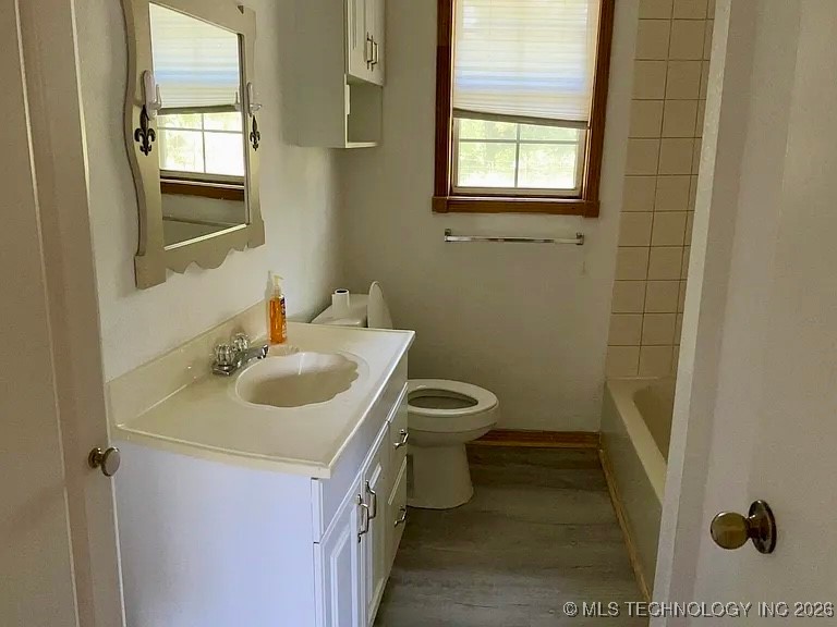 4110 Derrick Street Property Photo 10