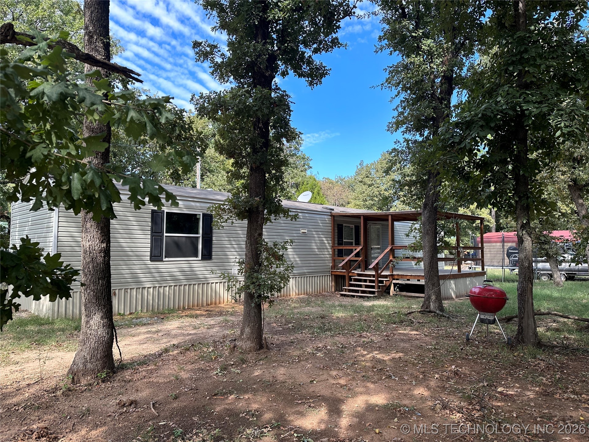 10782 Hickory Property Photo 2