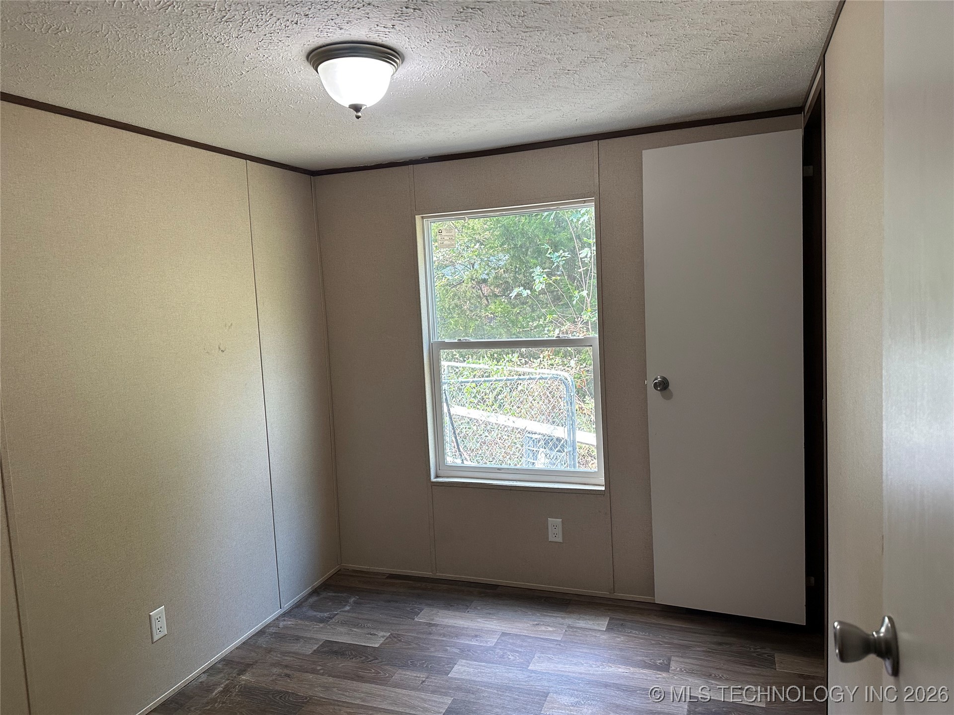 10782 Hickory Property Photo 11