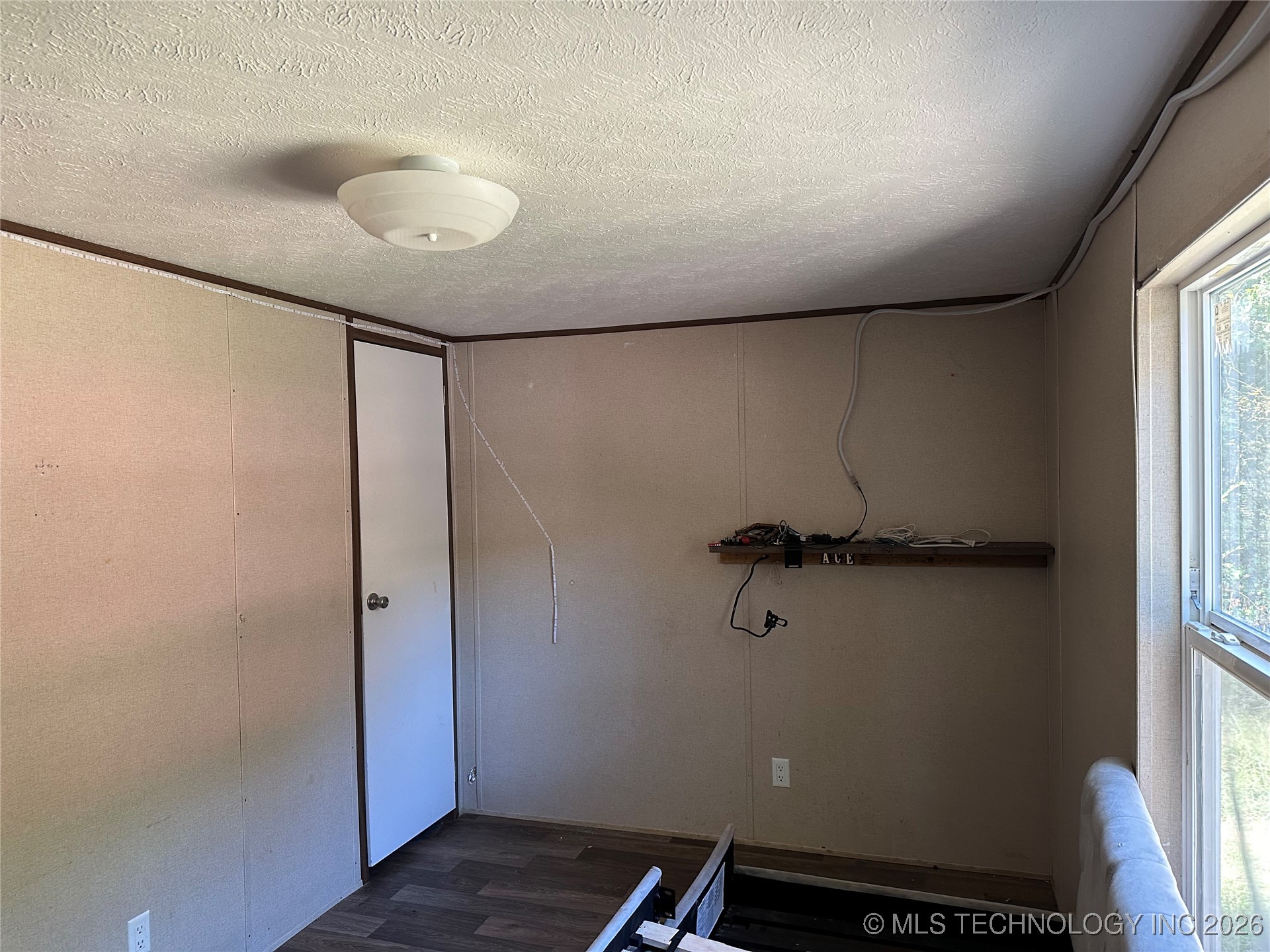 10782 Hickory Property Photo 14