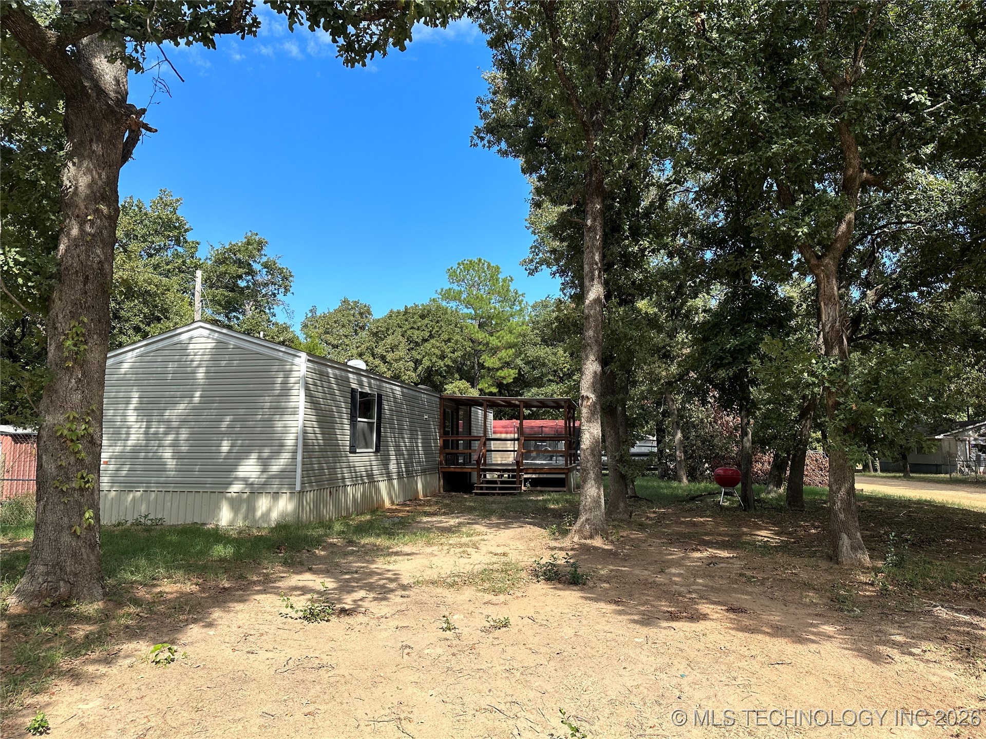 10782 Hickory Property Photo 16