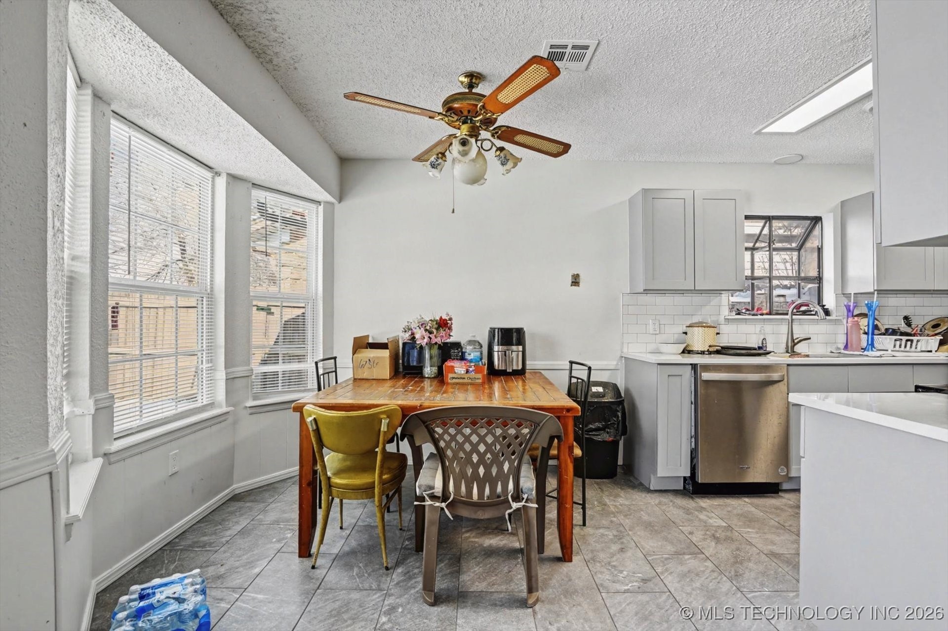 3356 S 142nd East Avenue Property Photo 8