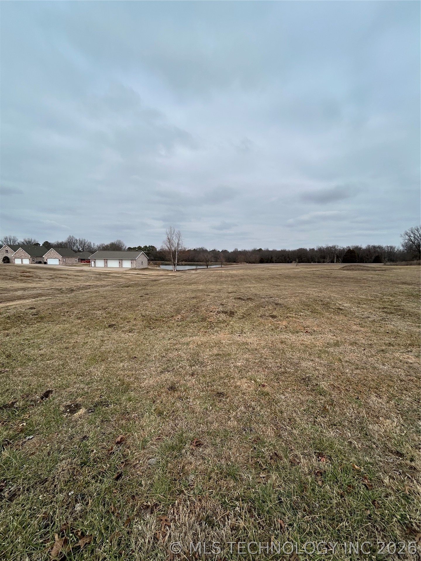 1540 W Harris Road Property Photo 3