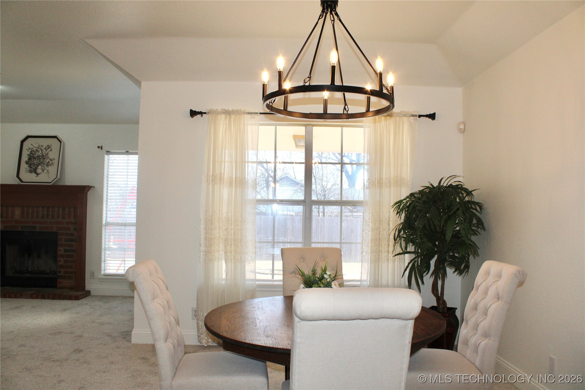 4717 S Ash Avenue Property Photo 25