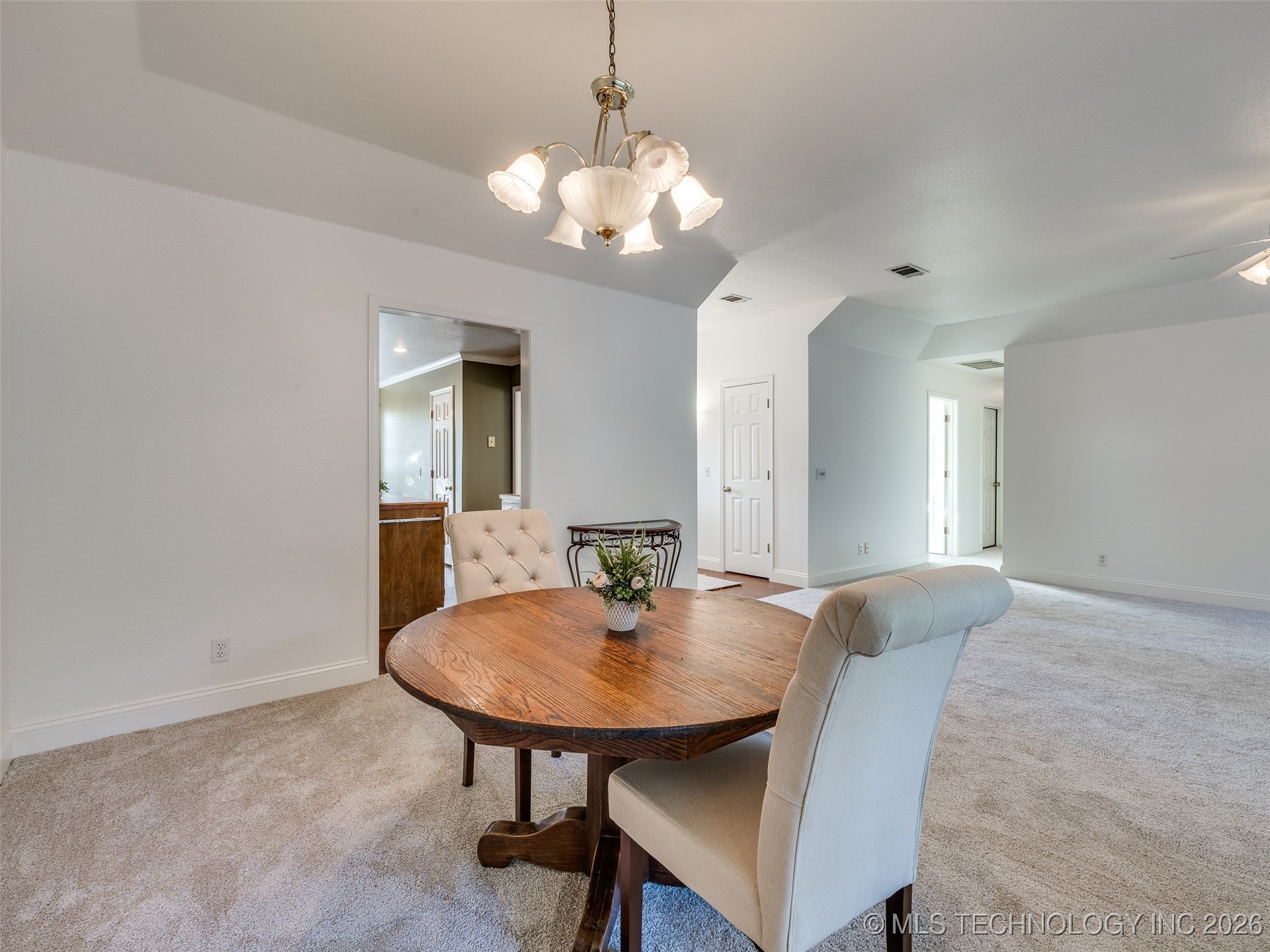 4717 S Ash Avenue Property Photo 26