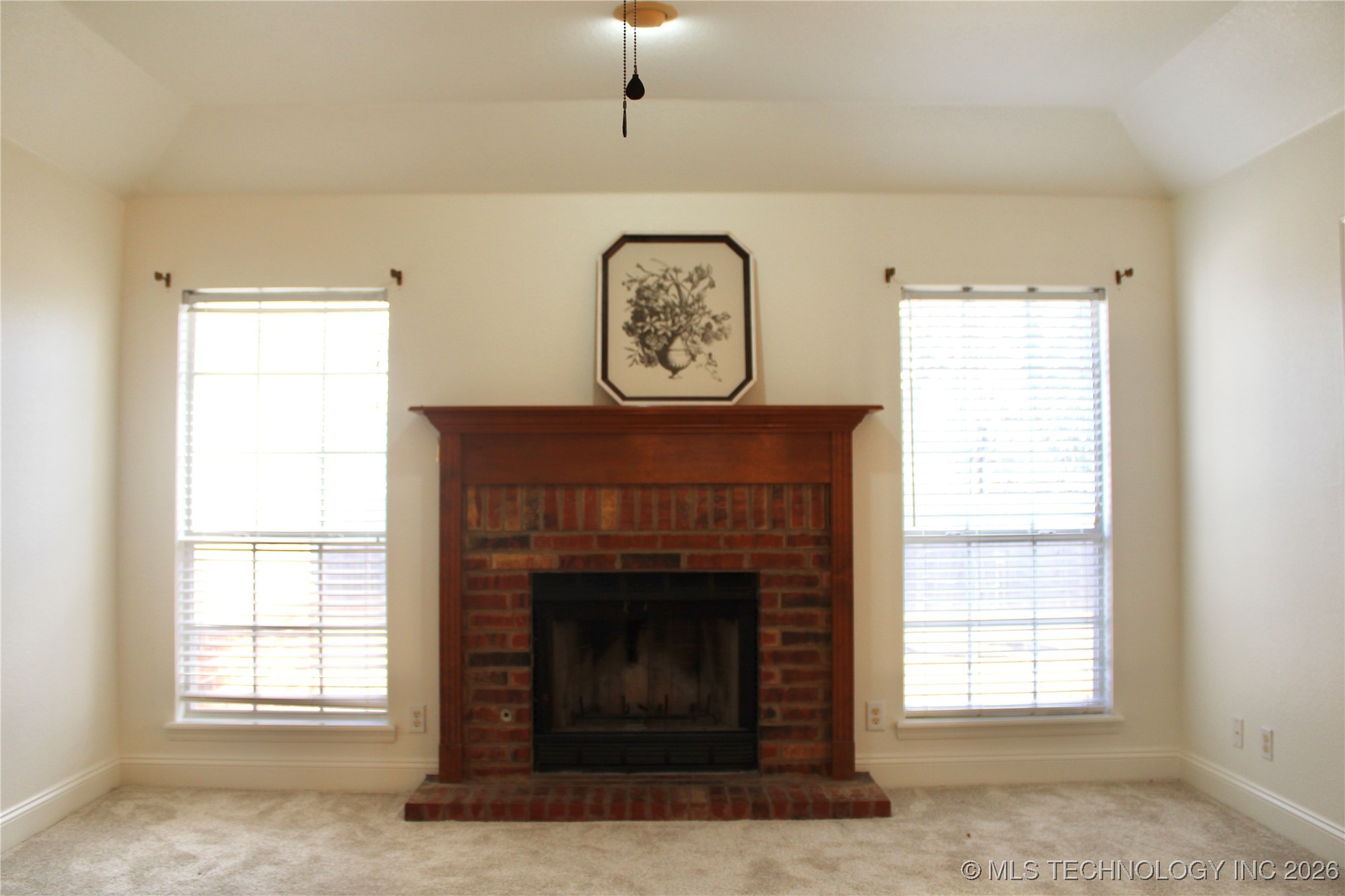 4717 S Ash Avenue Property Photo 30