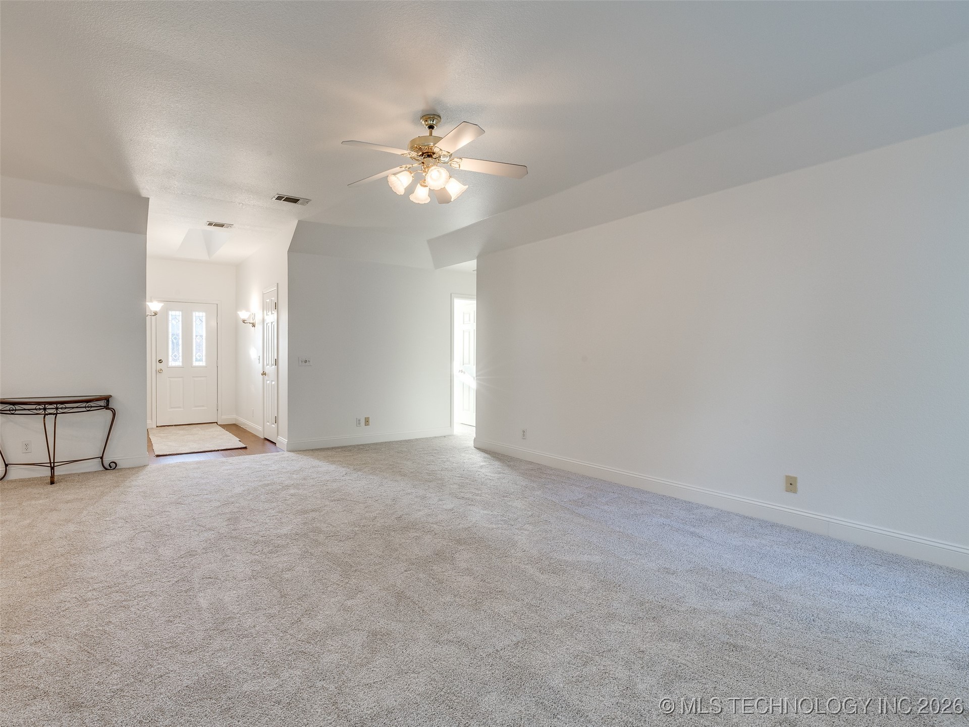 4717 S Ash Avenue Property Photo 41