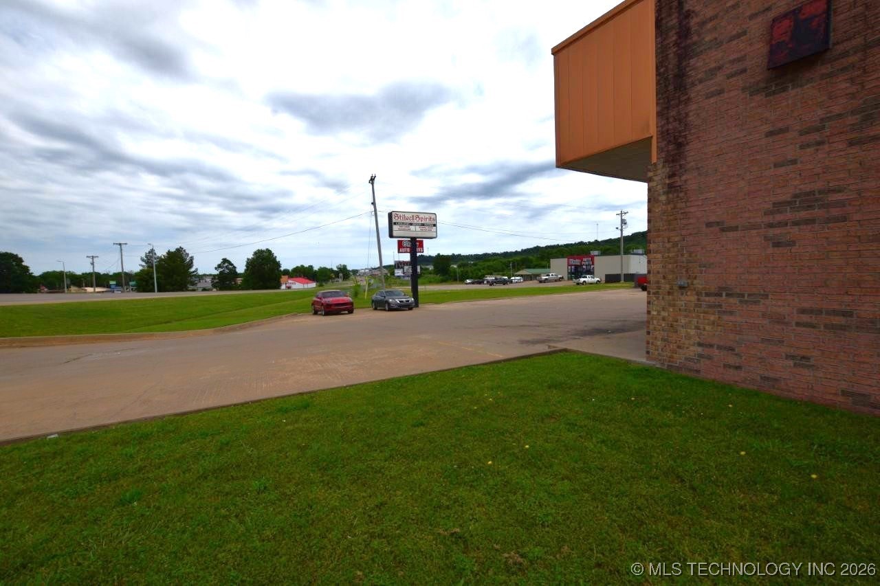 83621 S Highway 59 Property Photo 21