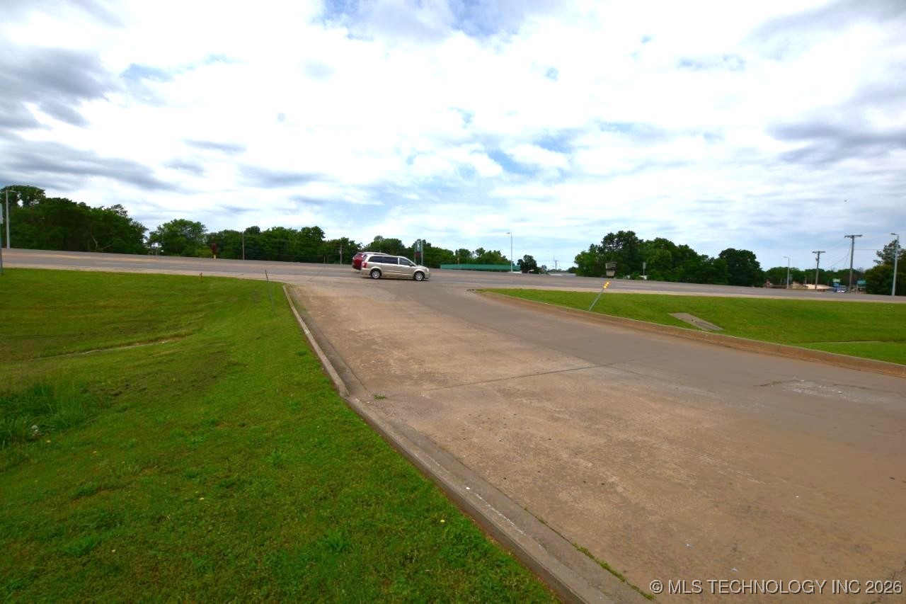 83621 S Highway 59 Property Photo 22