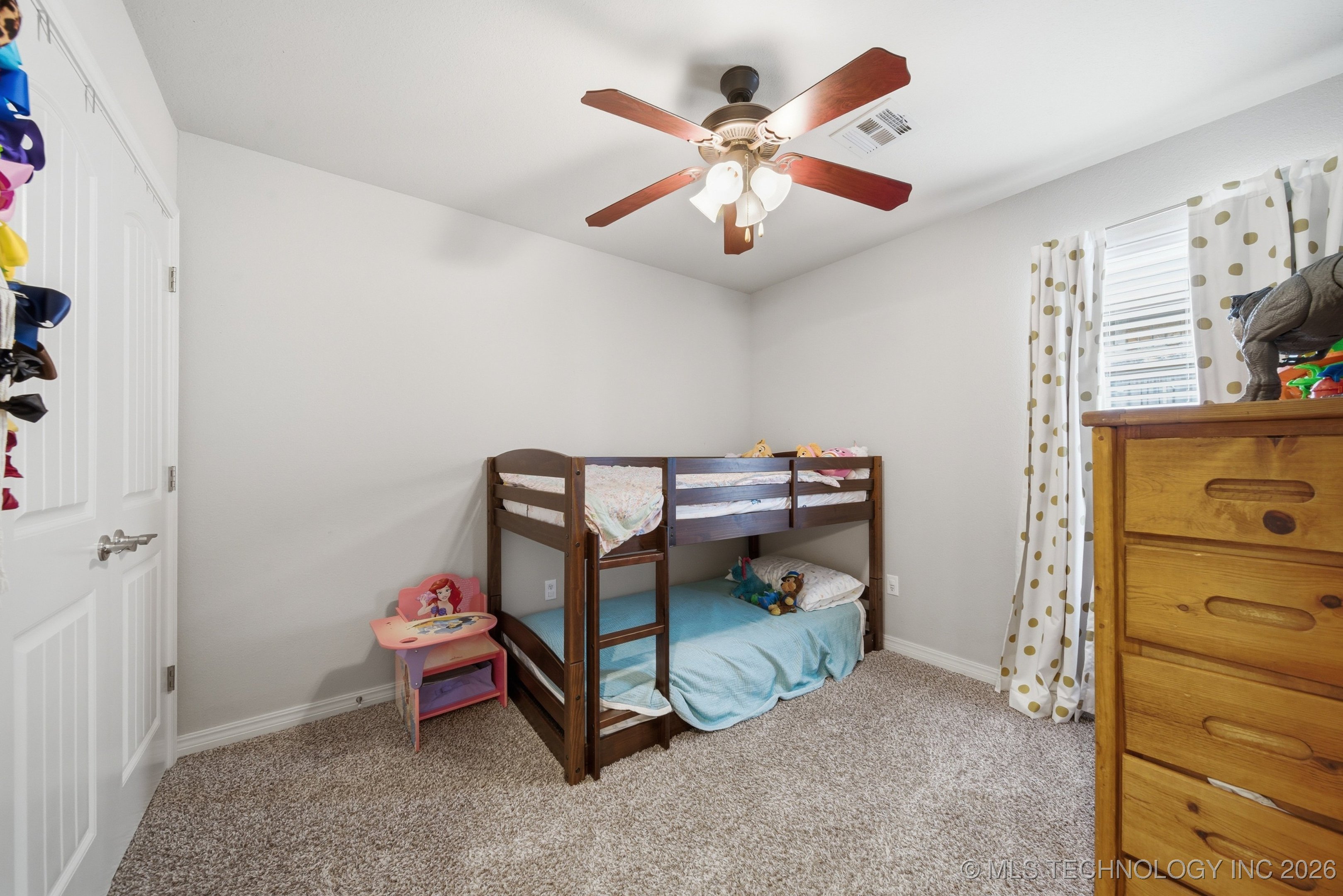 508 E Grant Place Property Photo 23