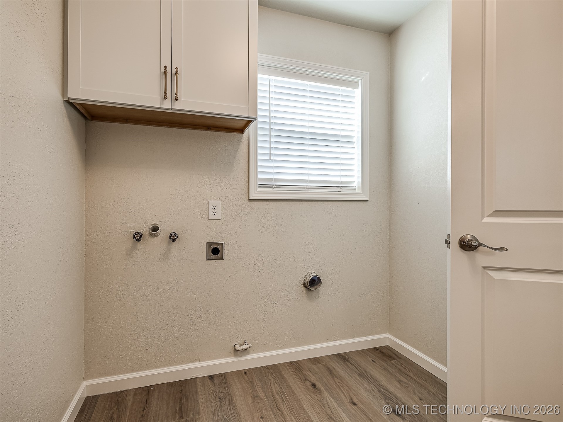 713 W Atlanta Place Property Photo 21