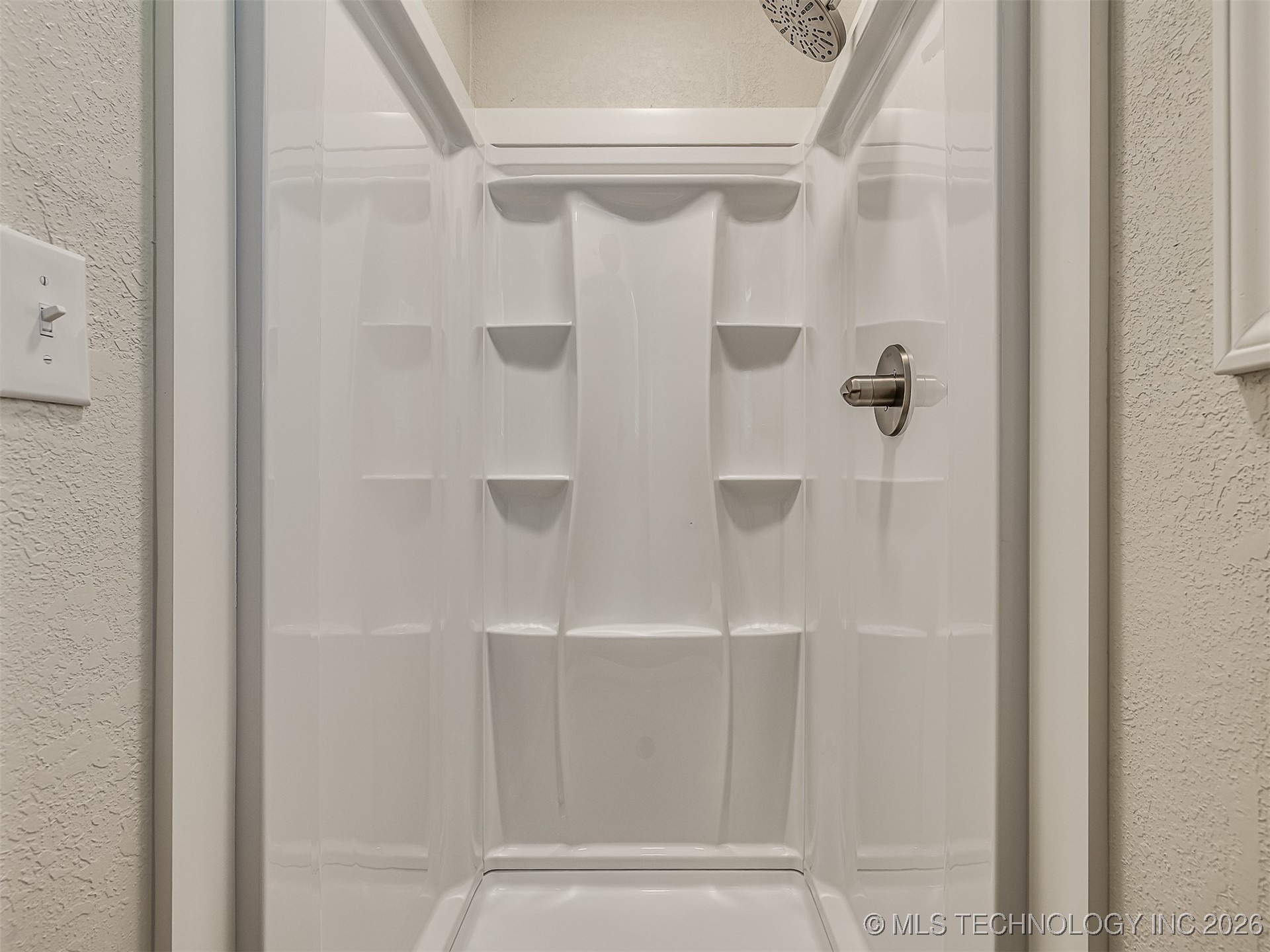 713 W Atlanta Place Property Photo 22