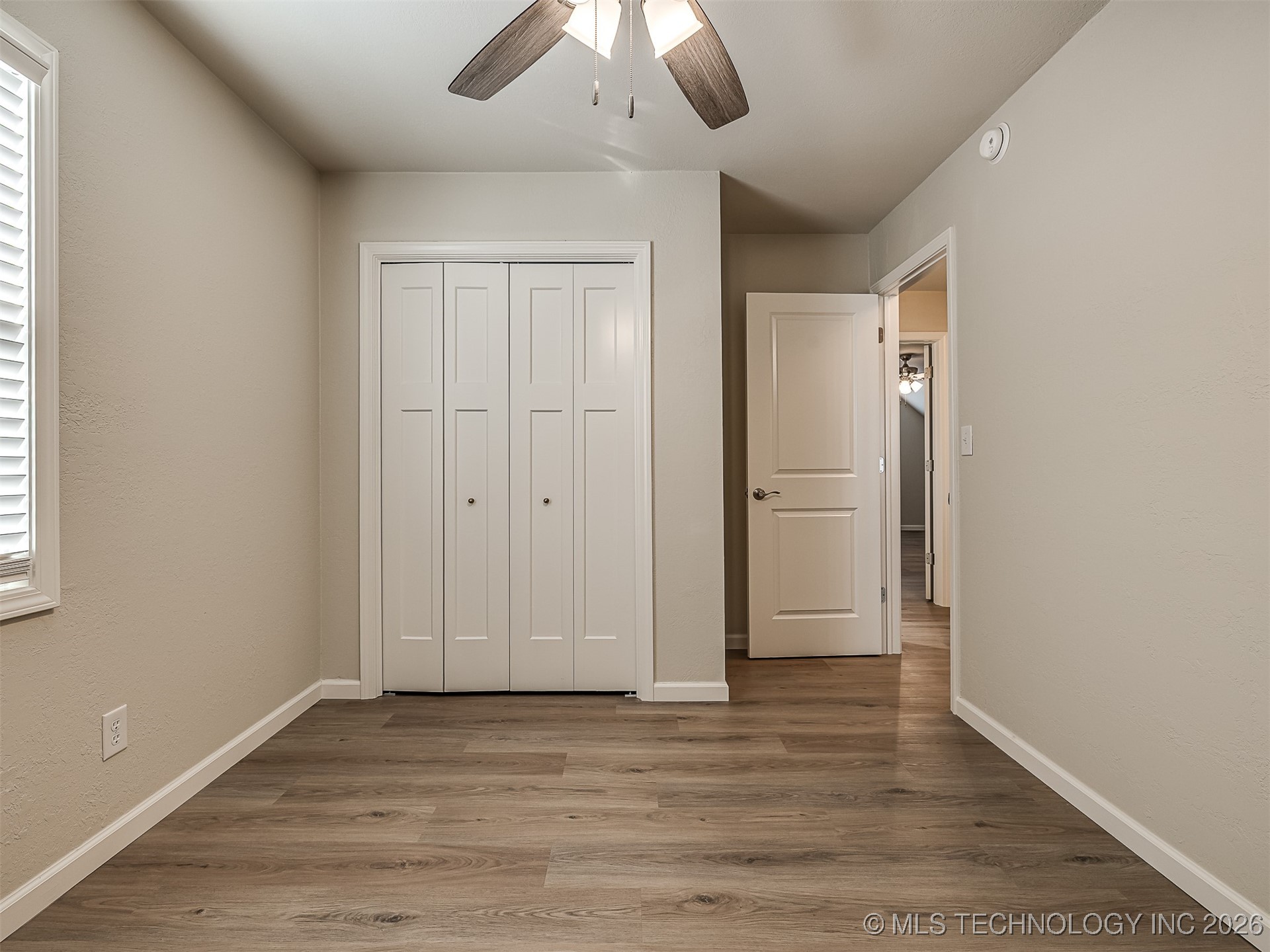 713 W Atlanta Place Property Photo 36