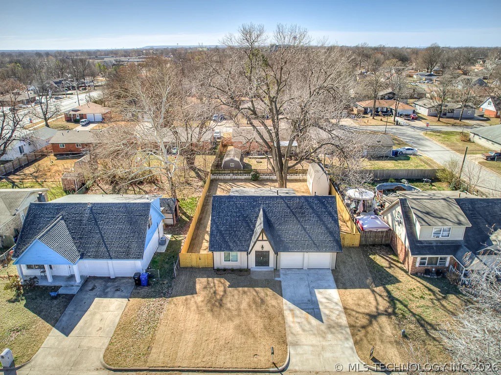 713 W Atlanta Place Property Photo 44