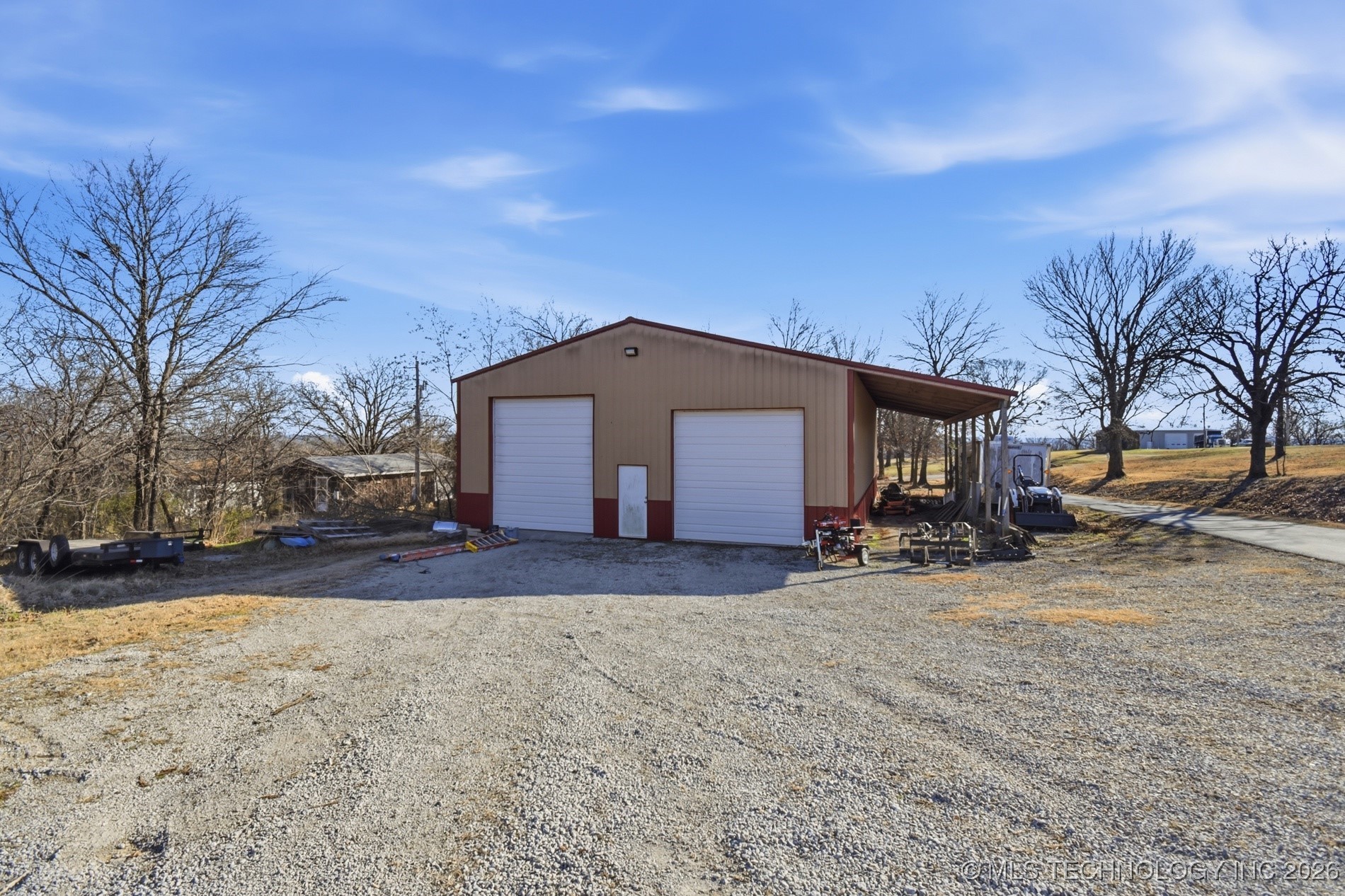 3635 E 430 Road Property Photo 3