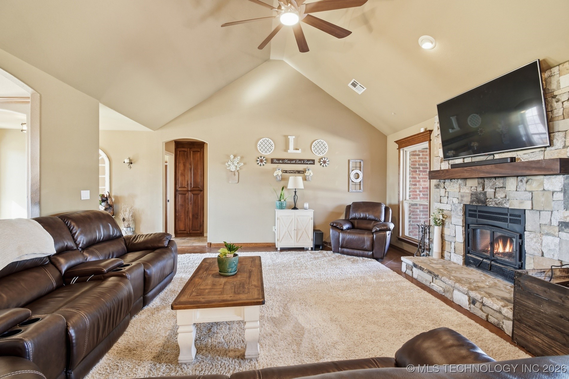 3635 E 430 Road Property Photo 12