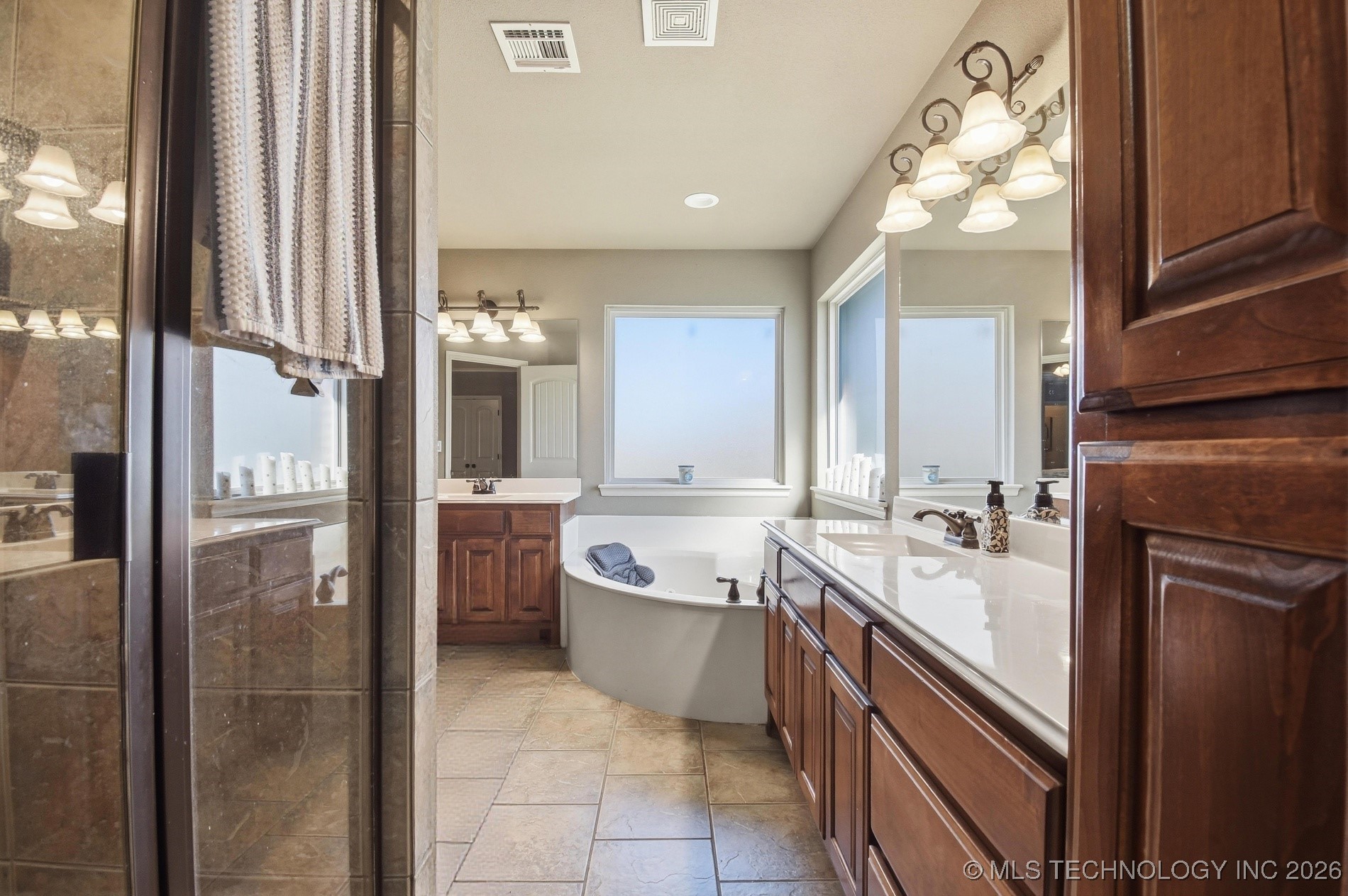 3635 E 430 Road Property Photo 23