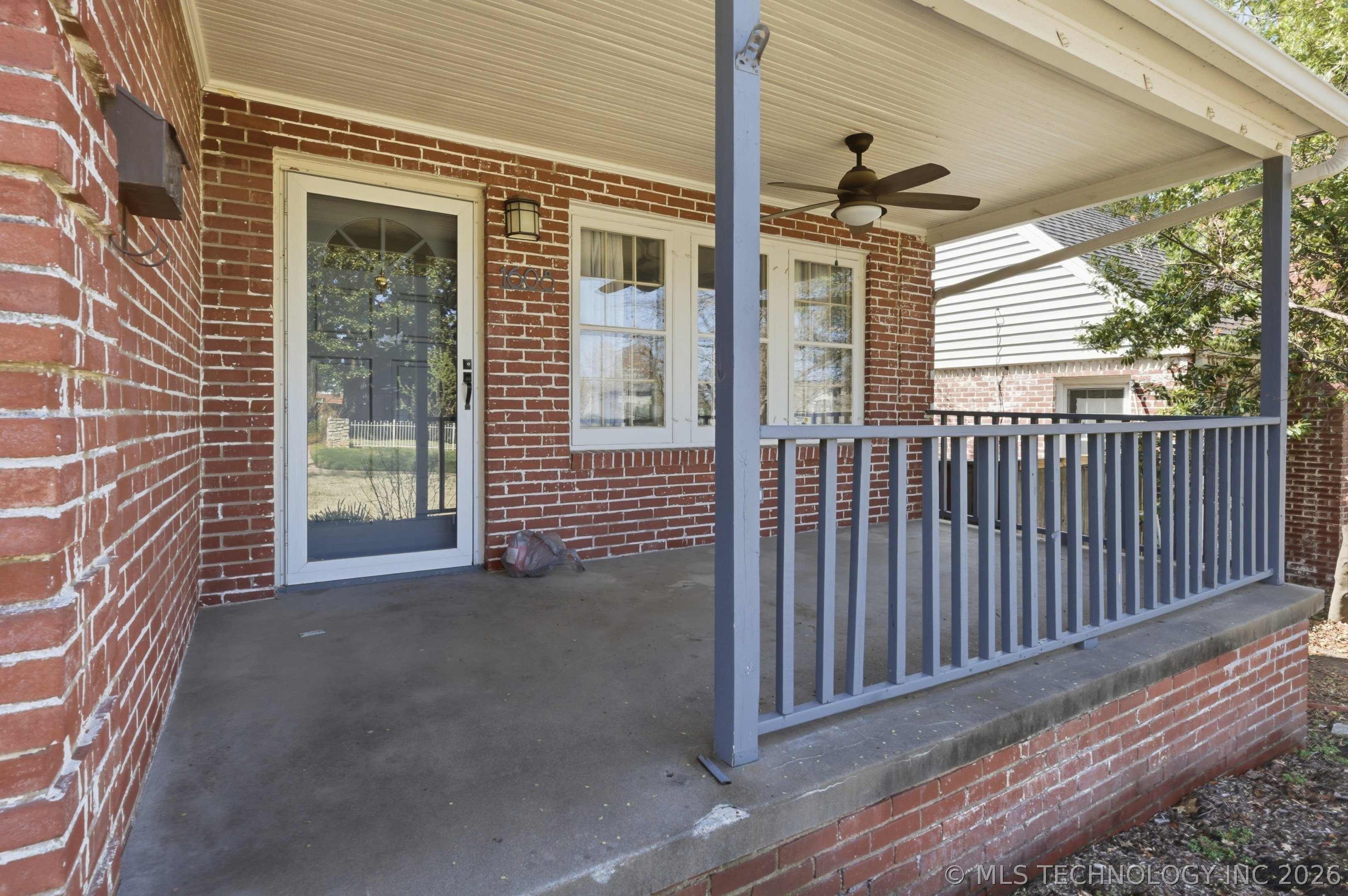 1608 E 35th Street Property Photo 2