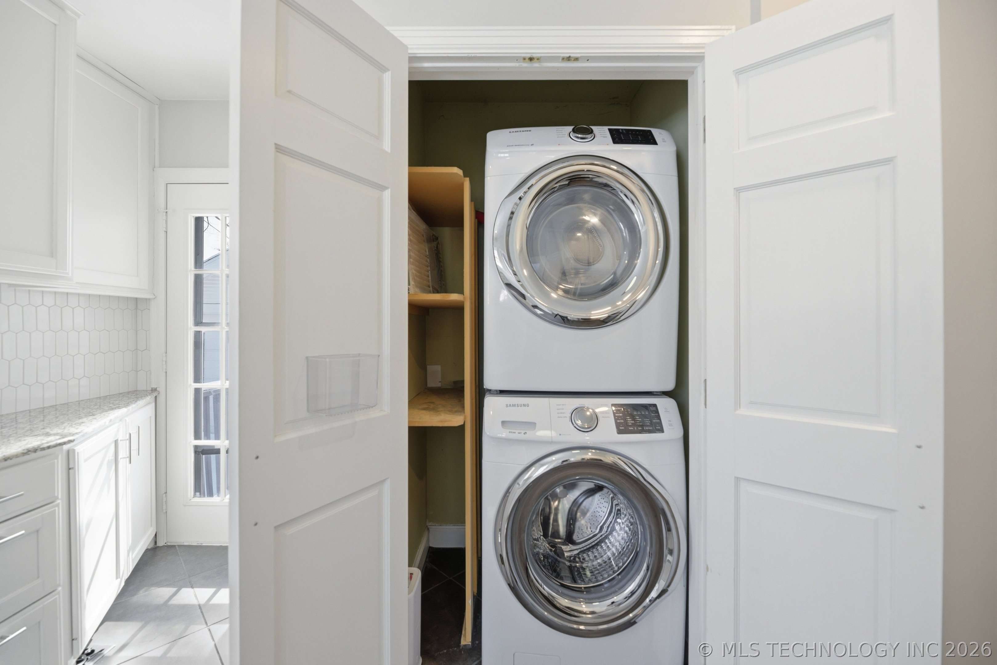 1608 E 35th Street Property Photo 14