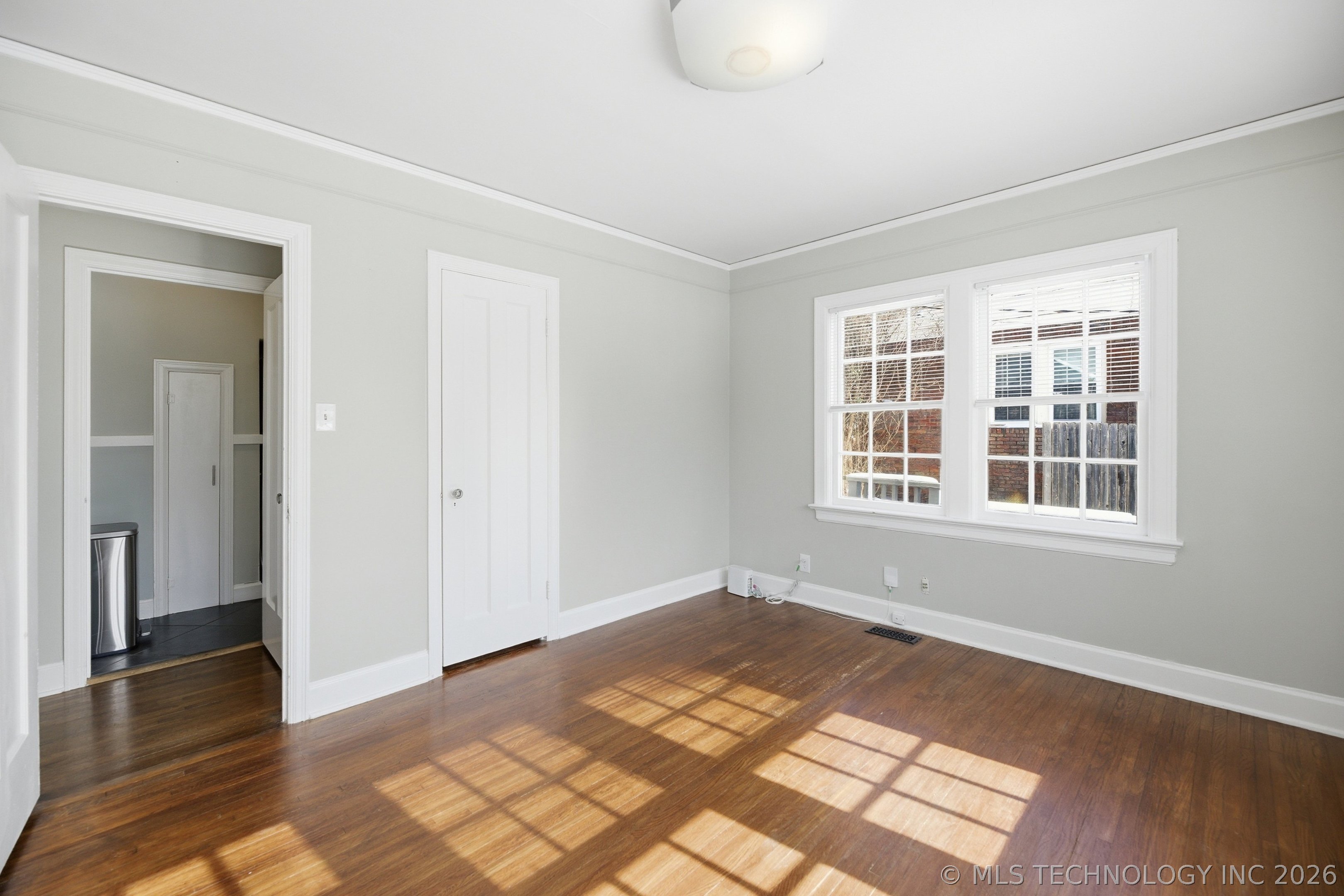 1608 E 35th Street Property Photo 17