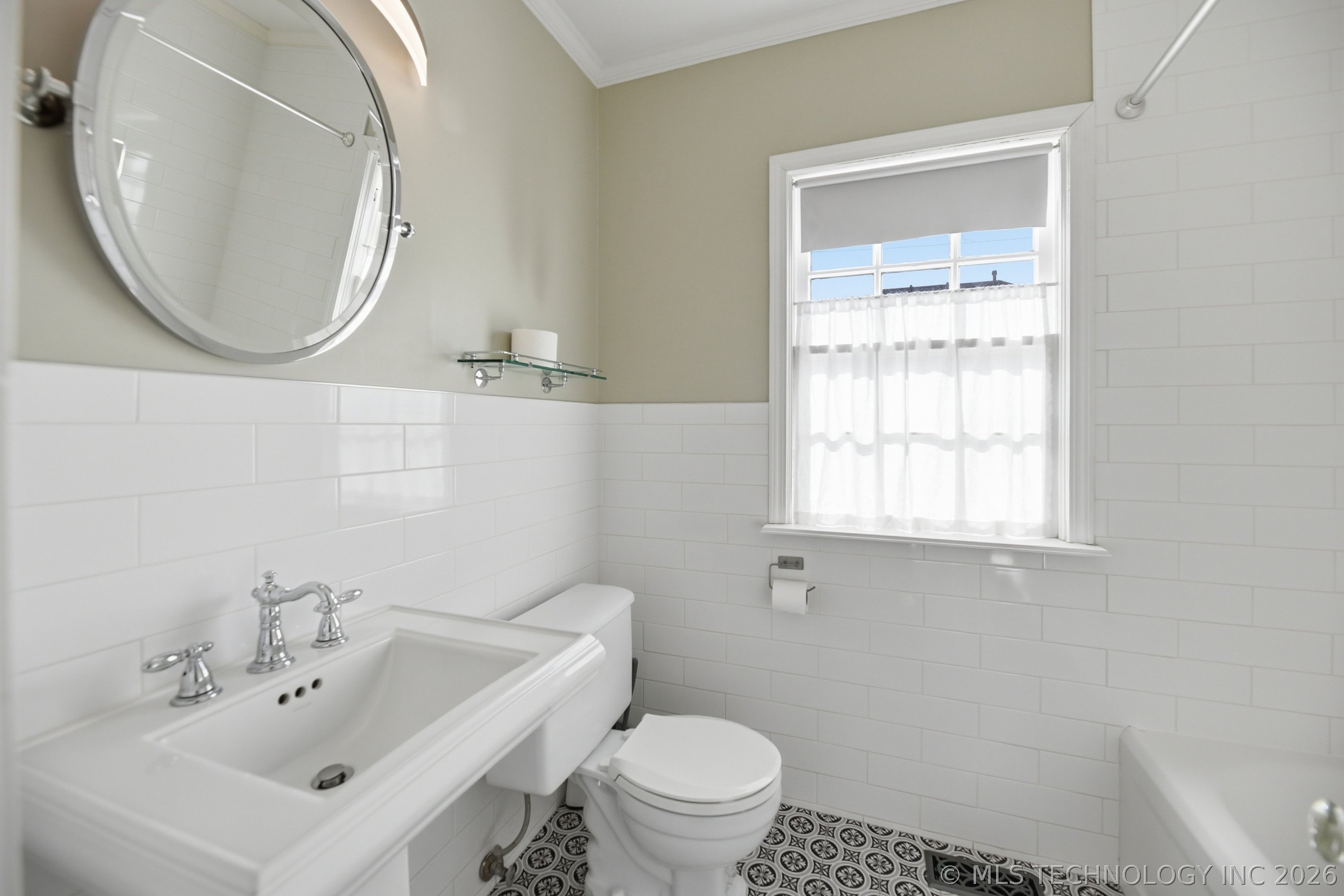 1608 E 35th Street Property Photo 18