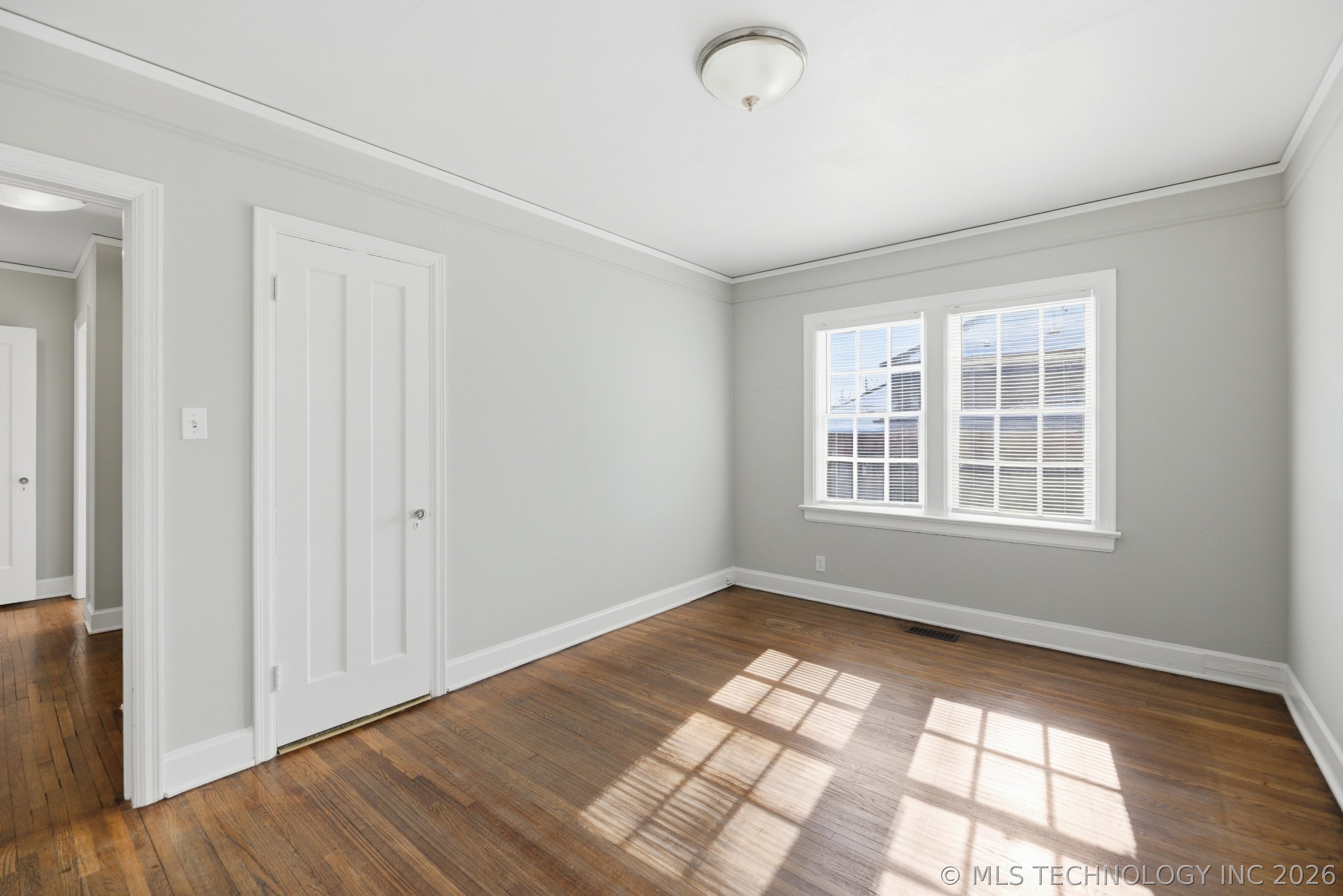 1608 E 35th Street Property Photo 23