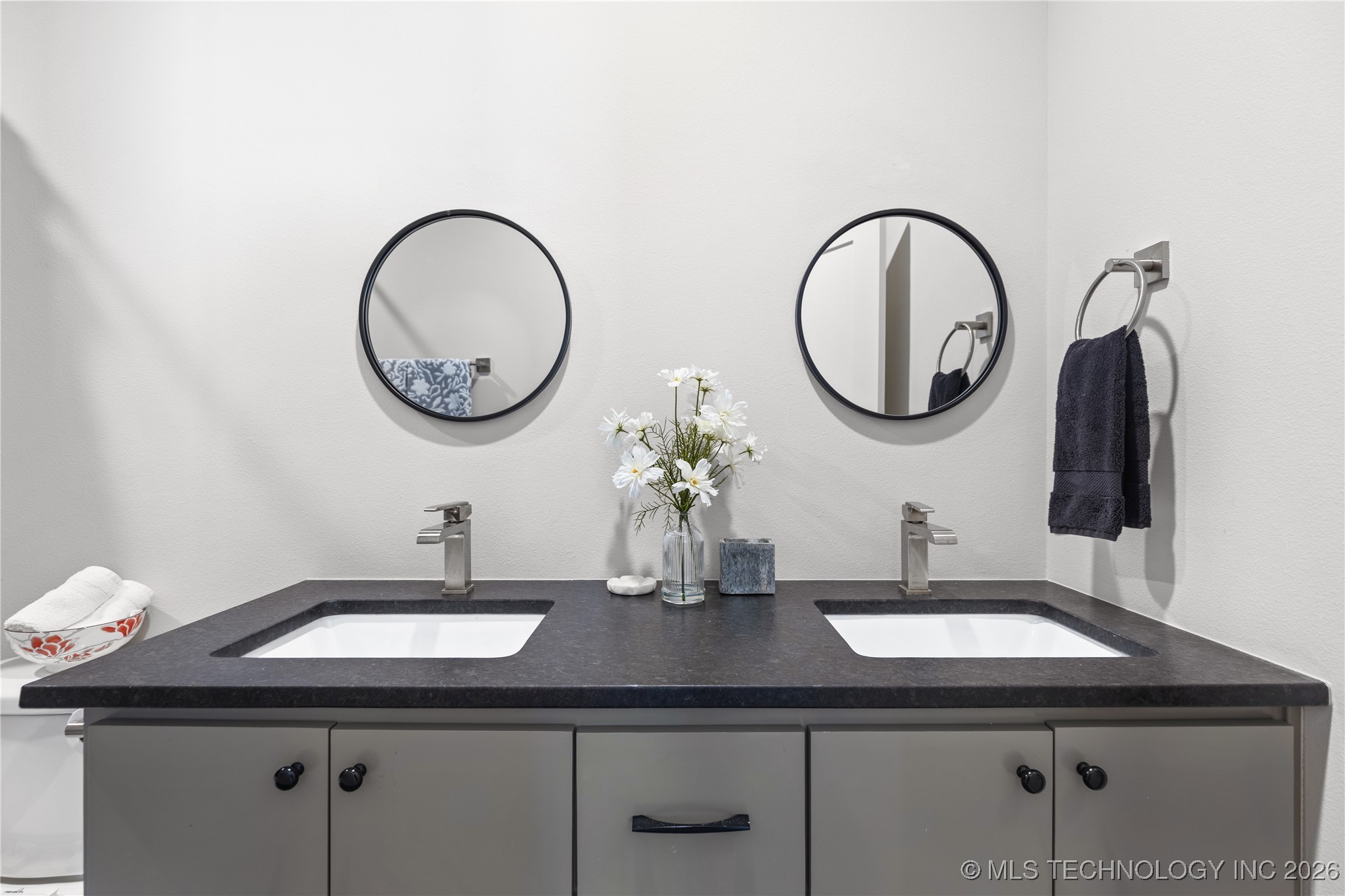 4240 S 289th East Avenue Property Photo 30