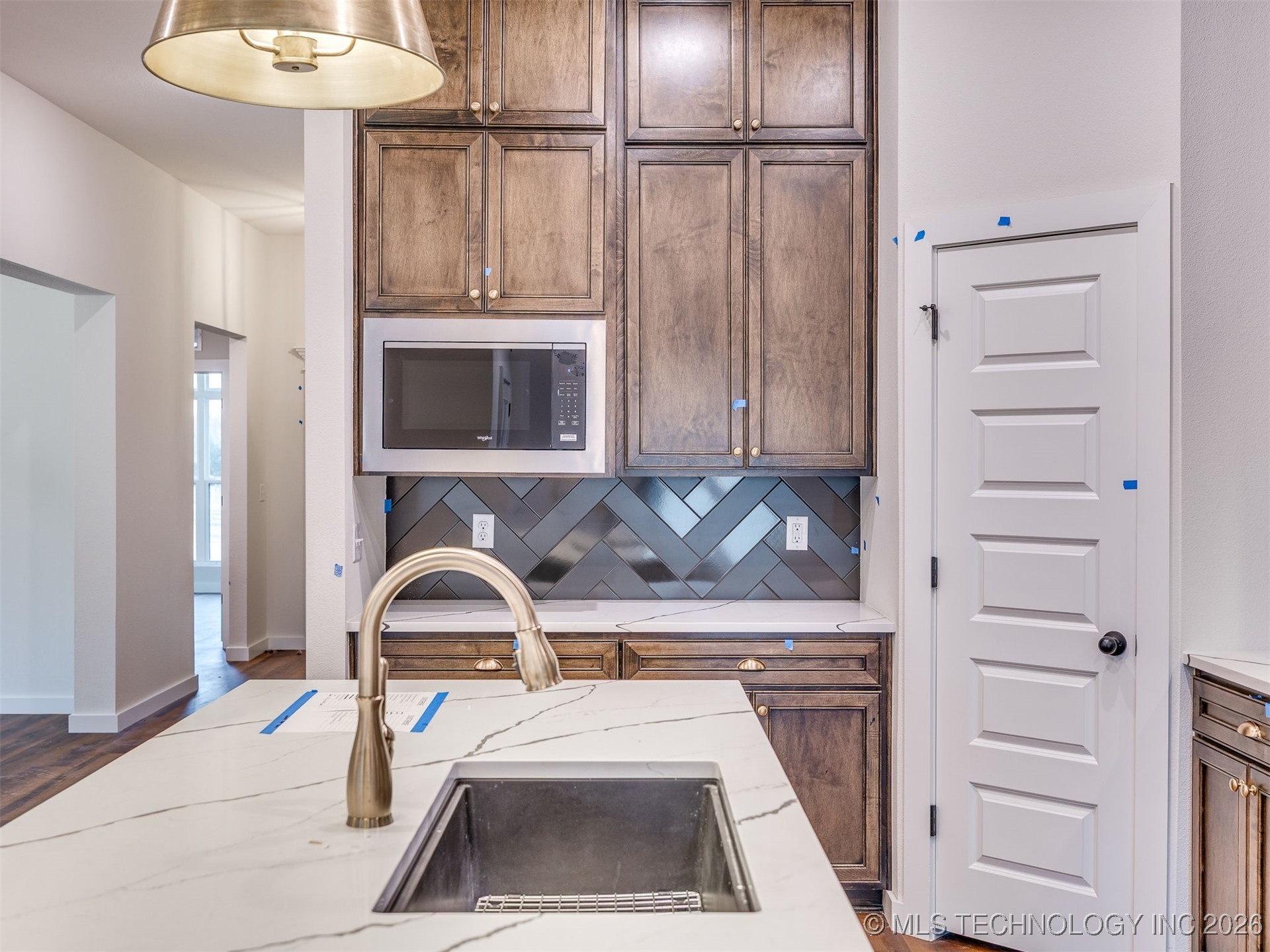 3143 E 147th Place Property Photo 14