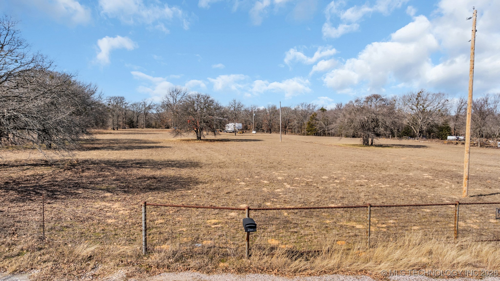 6137 Hummingbird Lane Property Photo 2
