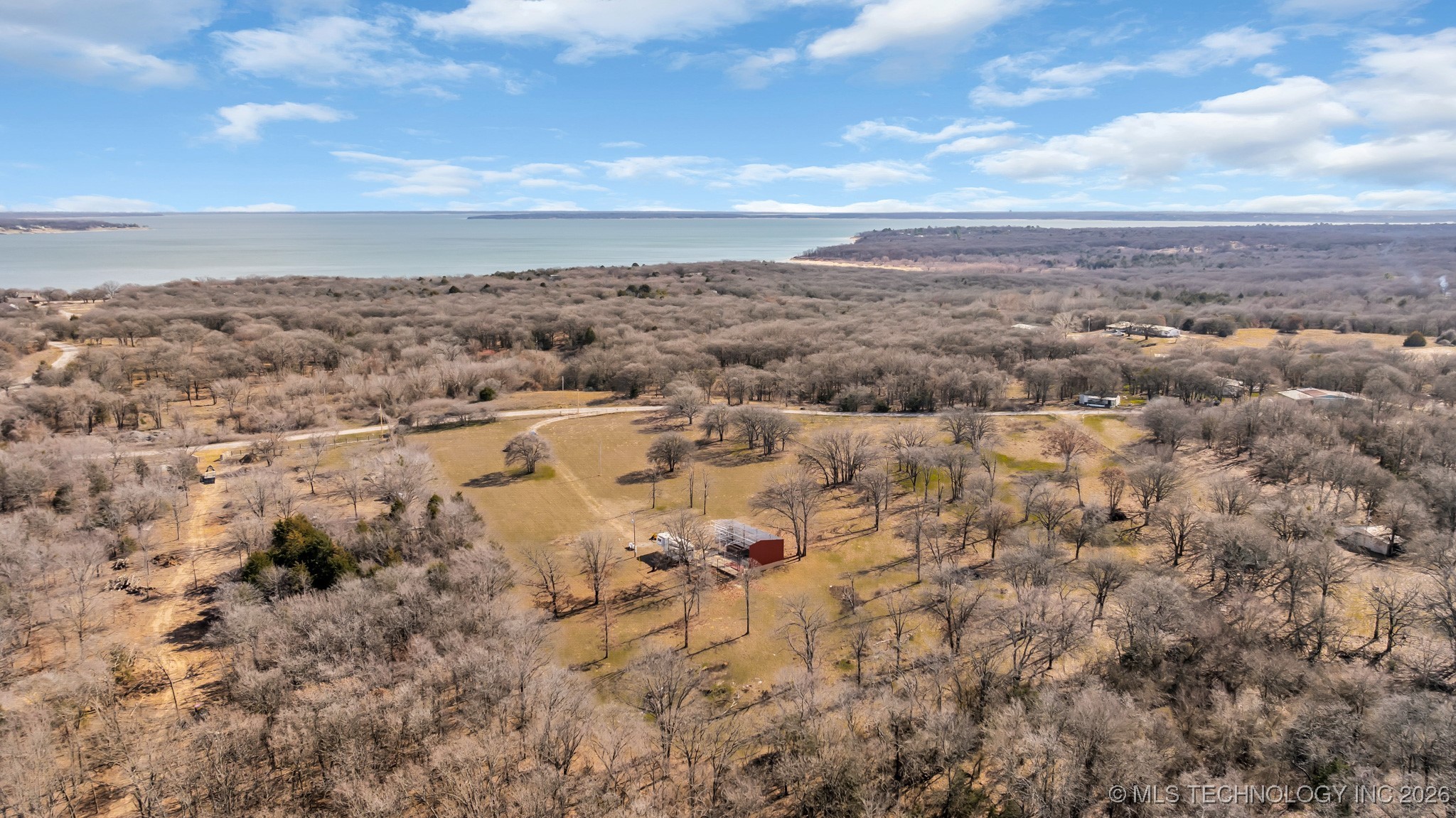 6137 Hummingbird Lane Property Photo 3