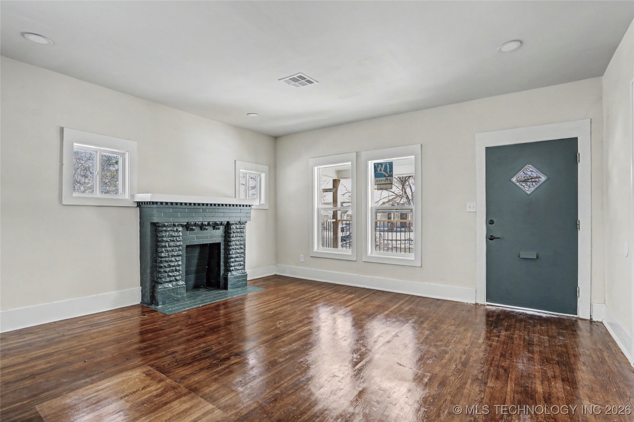 1340 N Boston Avenue Property Photo 4