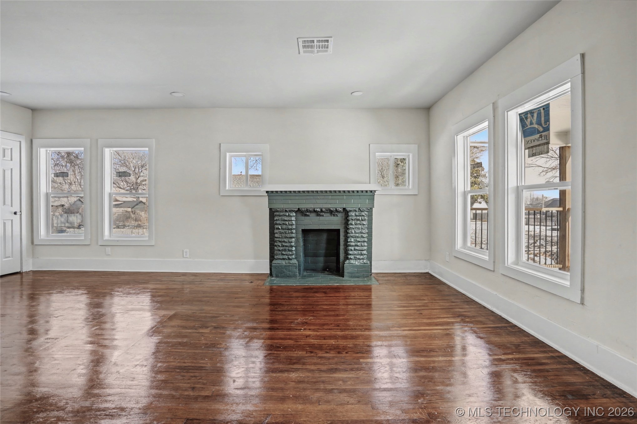 1340 N Boston Avenue Property Photo 5