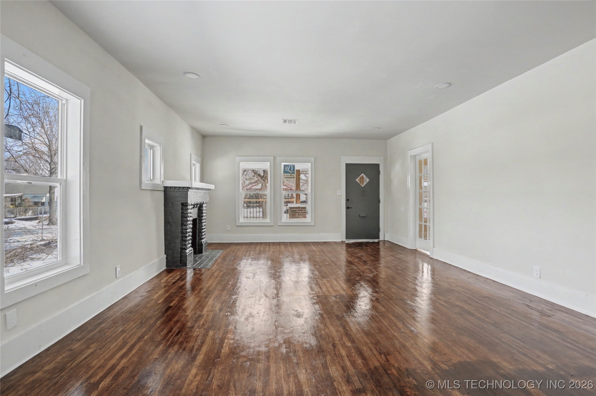 1340 N Boston Avenue Property Photo 9