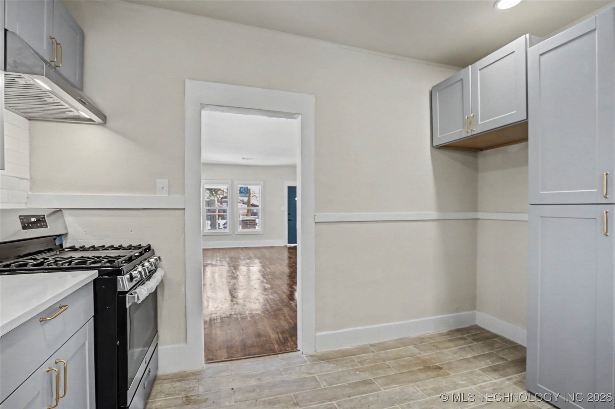 1340 N Boston Avenue Property Photo 14