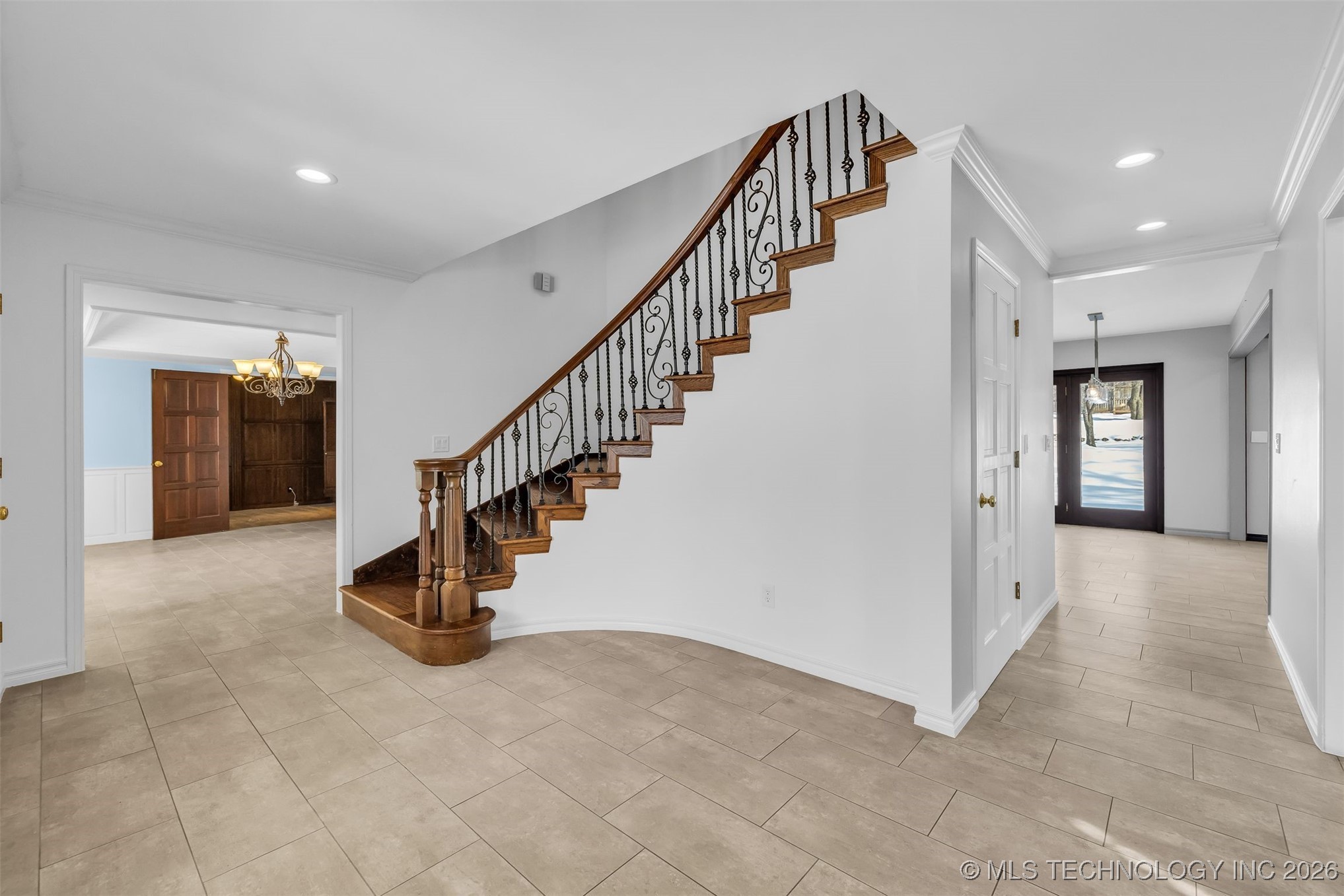 9417 S Gary Avenue Property Photo 7