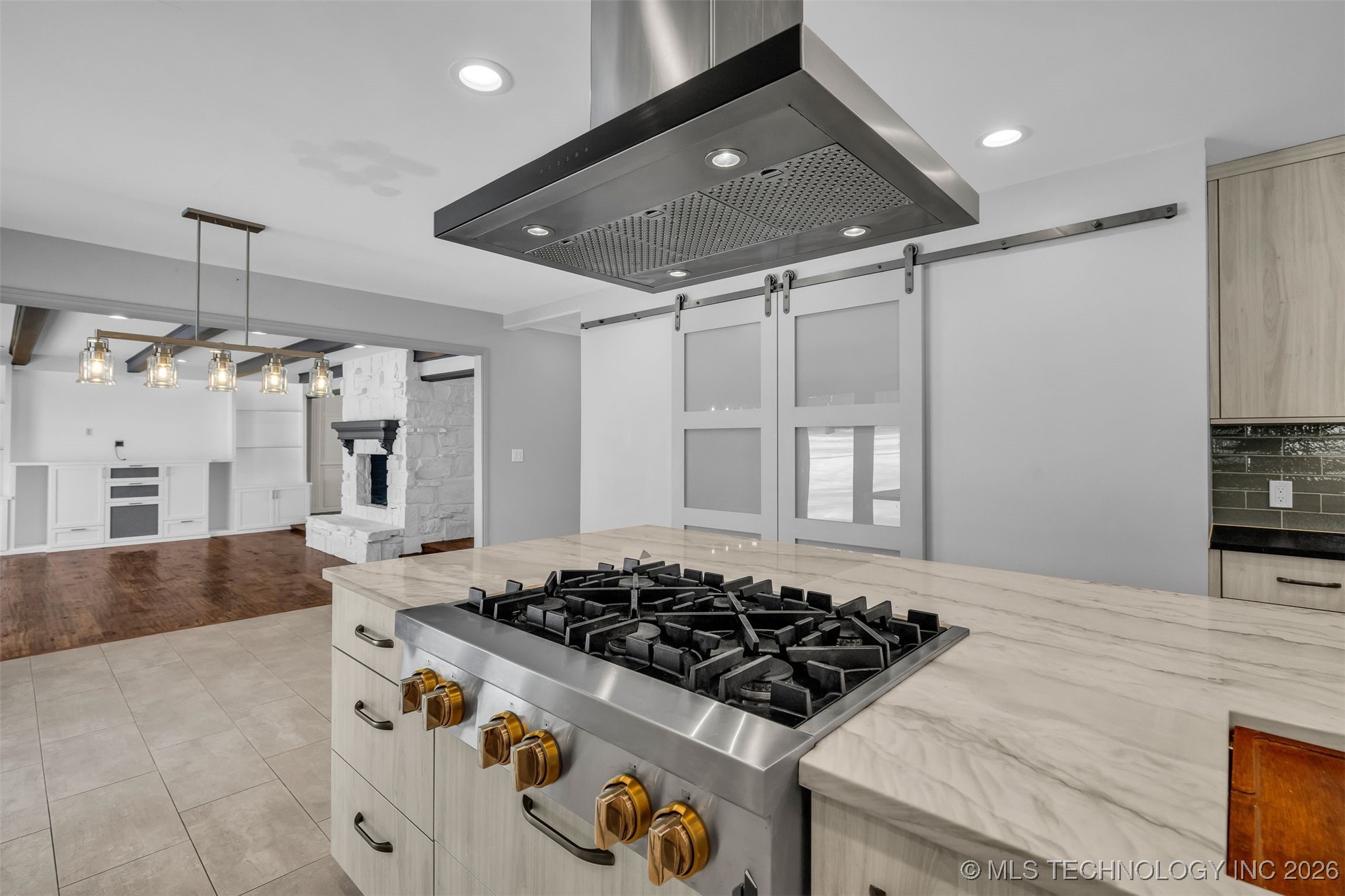 9417 S Gary Avenue Property Photo 26