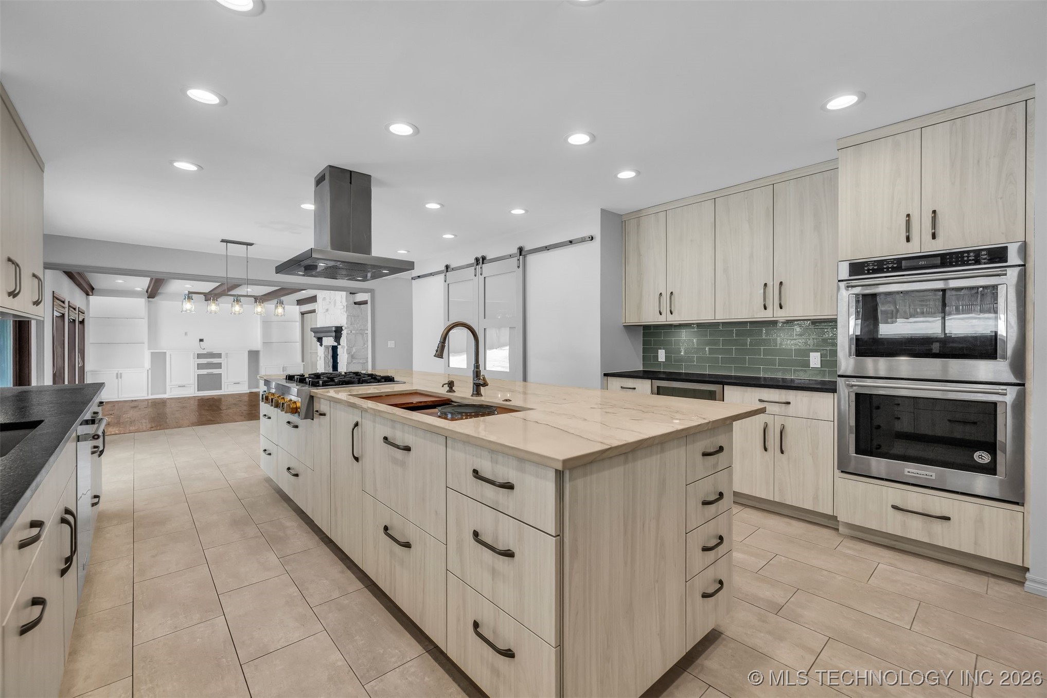 9417 S Gary Avenue Property Photo 27