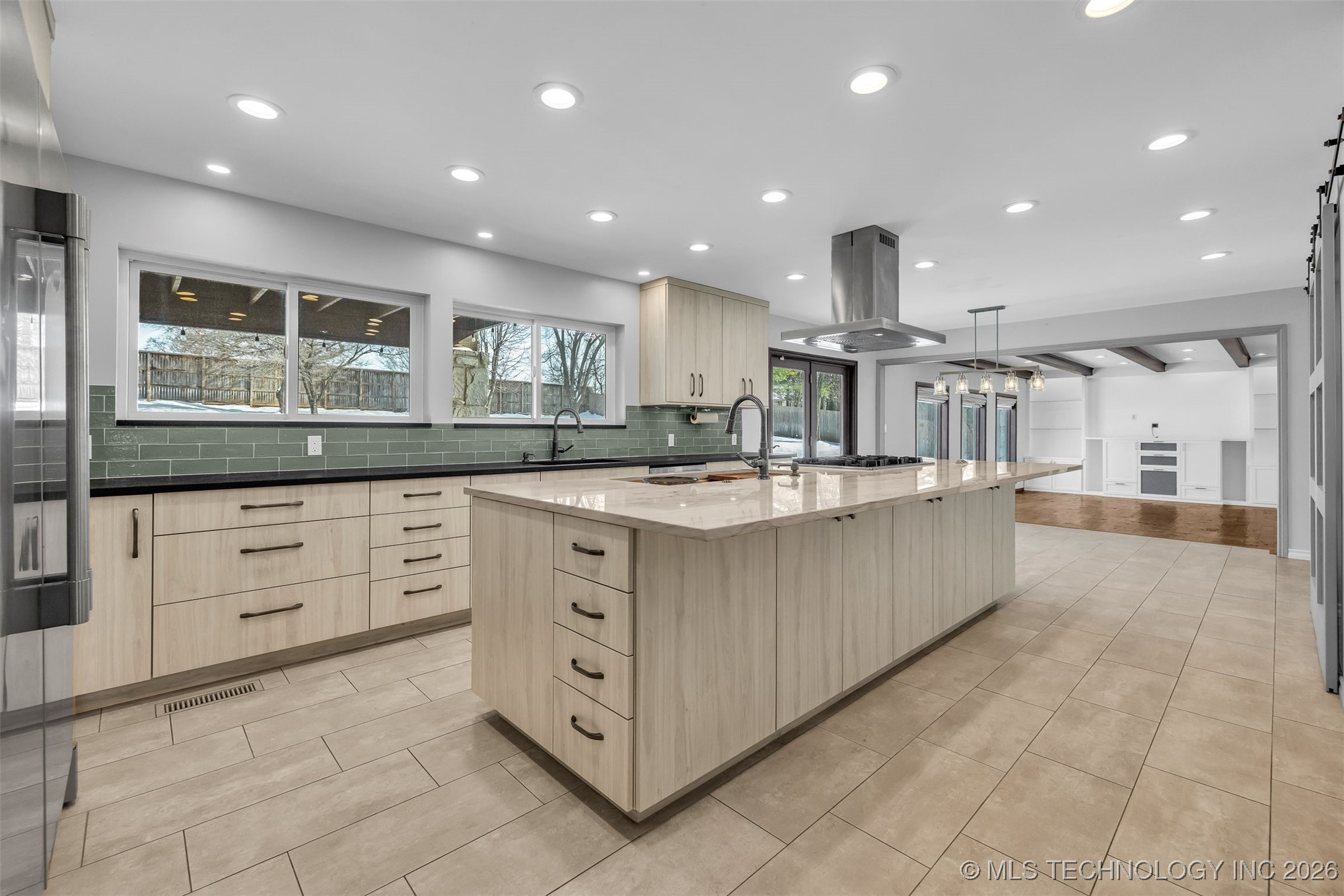 9417 S Gary Avenue Property Photo 30