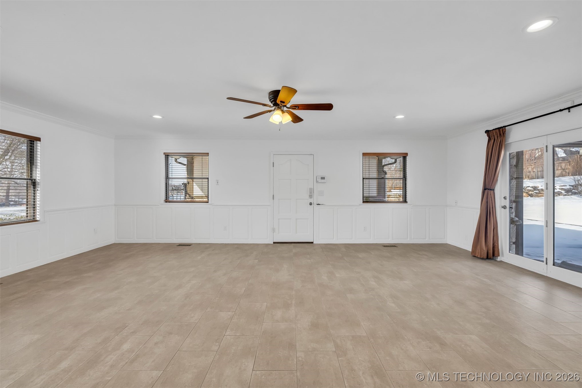 9417 S Gary Avenue Property Photo 42