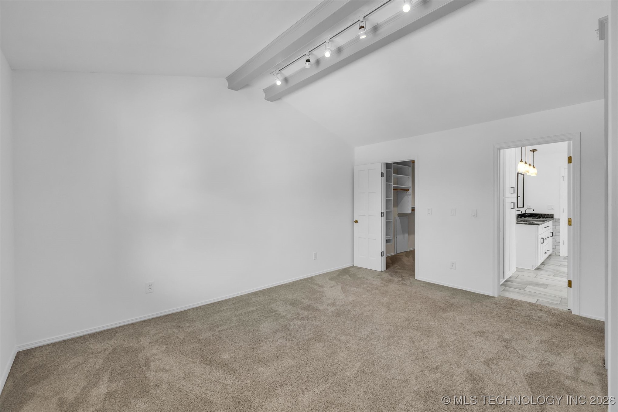 9417 S Gary Avenue Property Photo 52