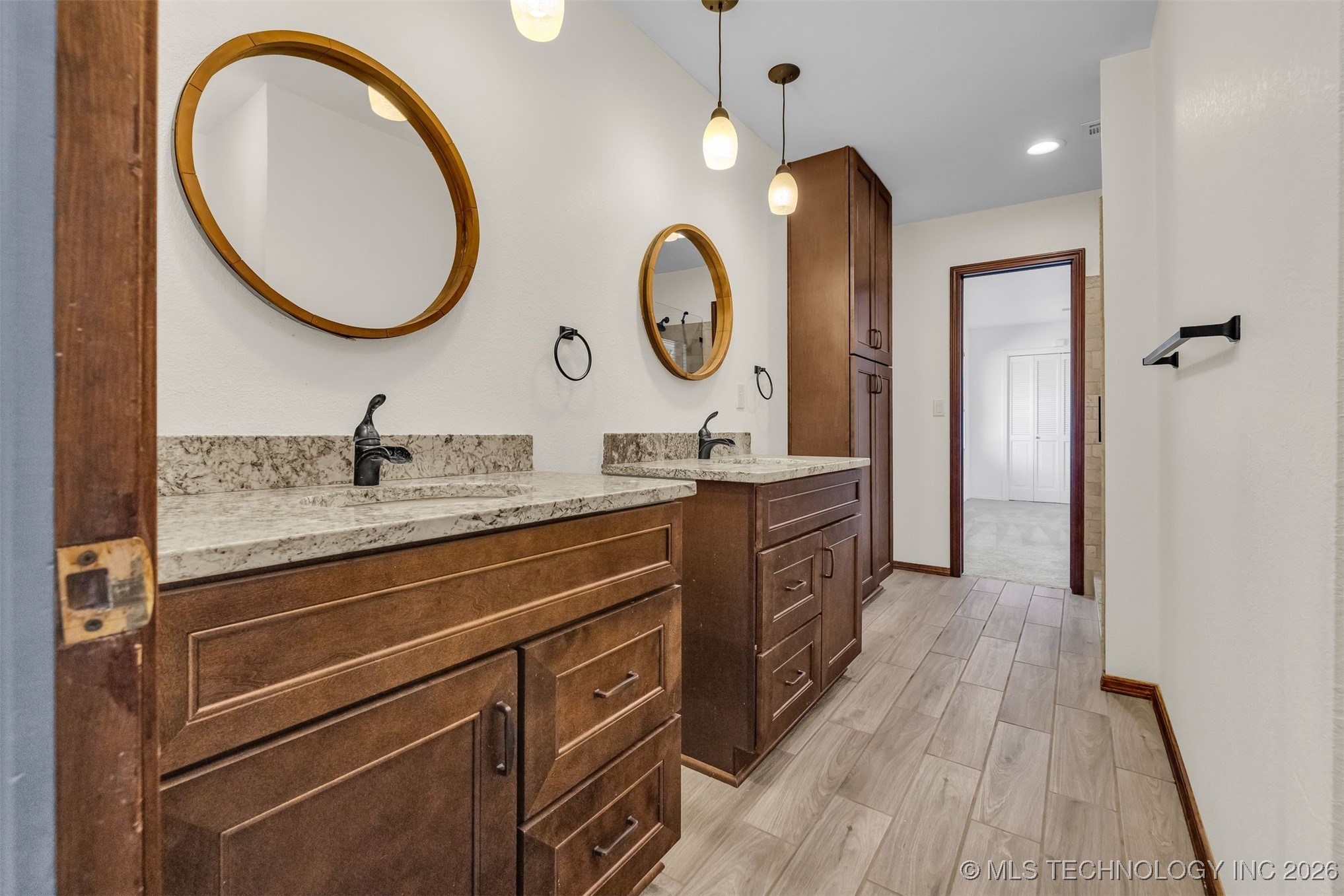 9417 S Gary Avenue Property Photo 73