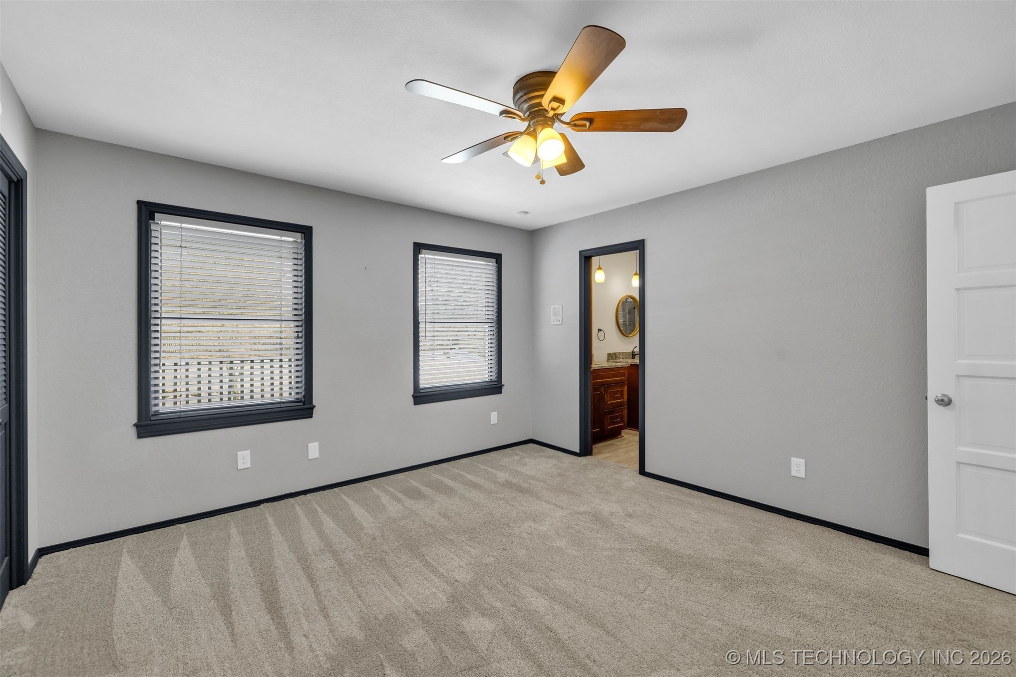 9417 S Gary Avenue Property Photo 75